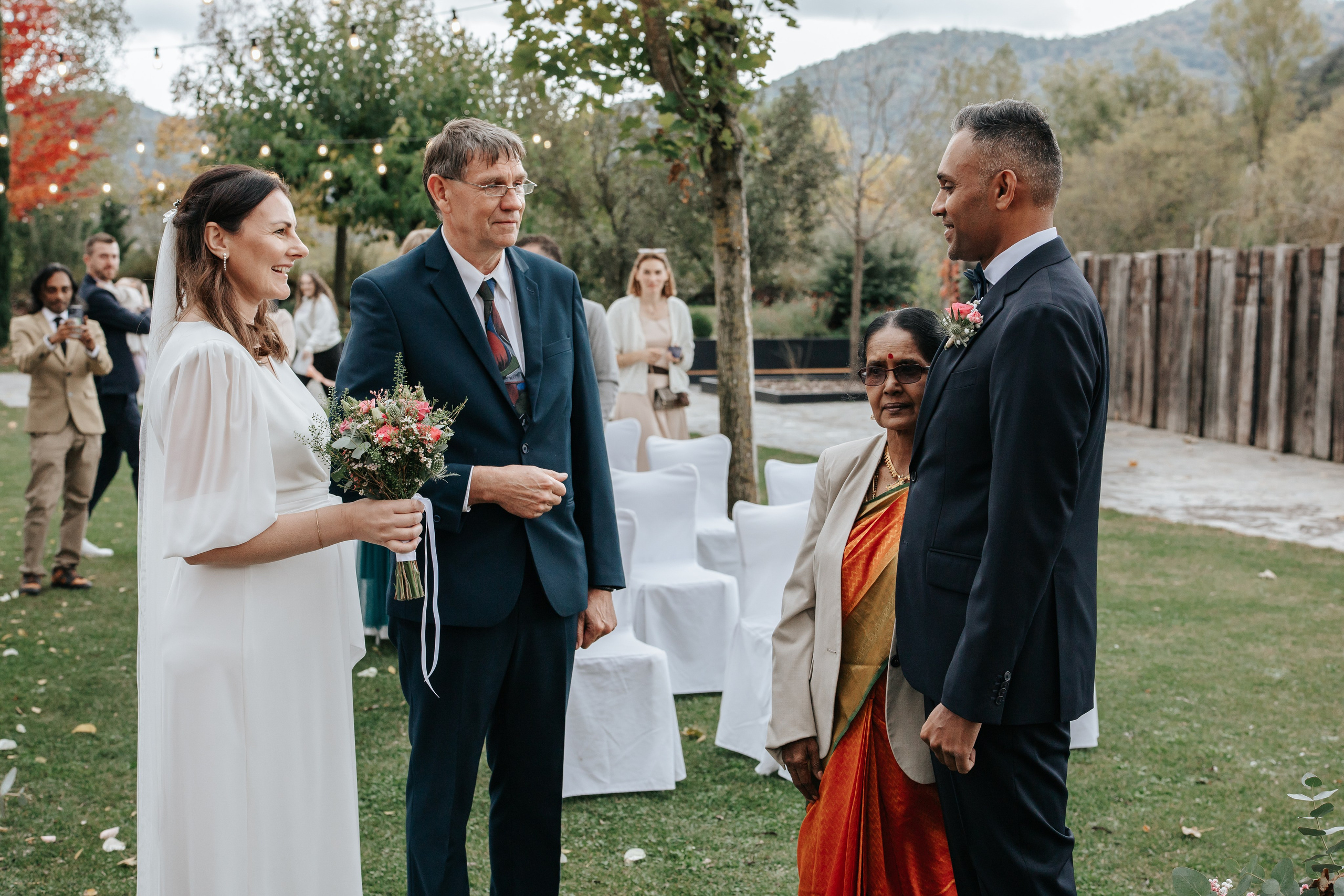 Aurelia+Anand, 02.11.2025, Olot. Fotógrafa de bodas en Cataluña