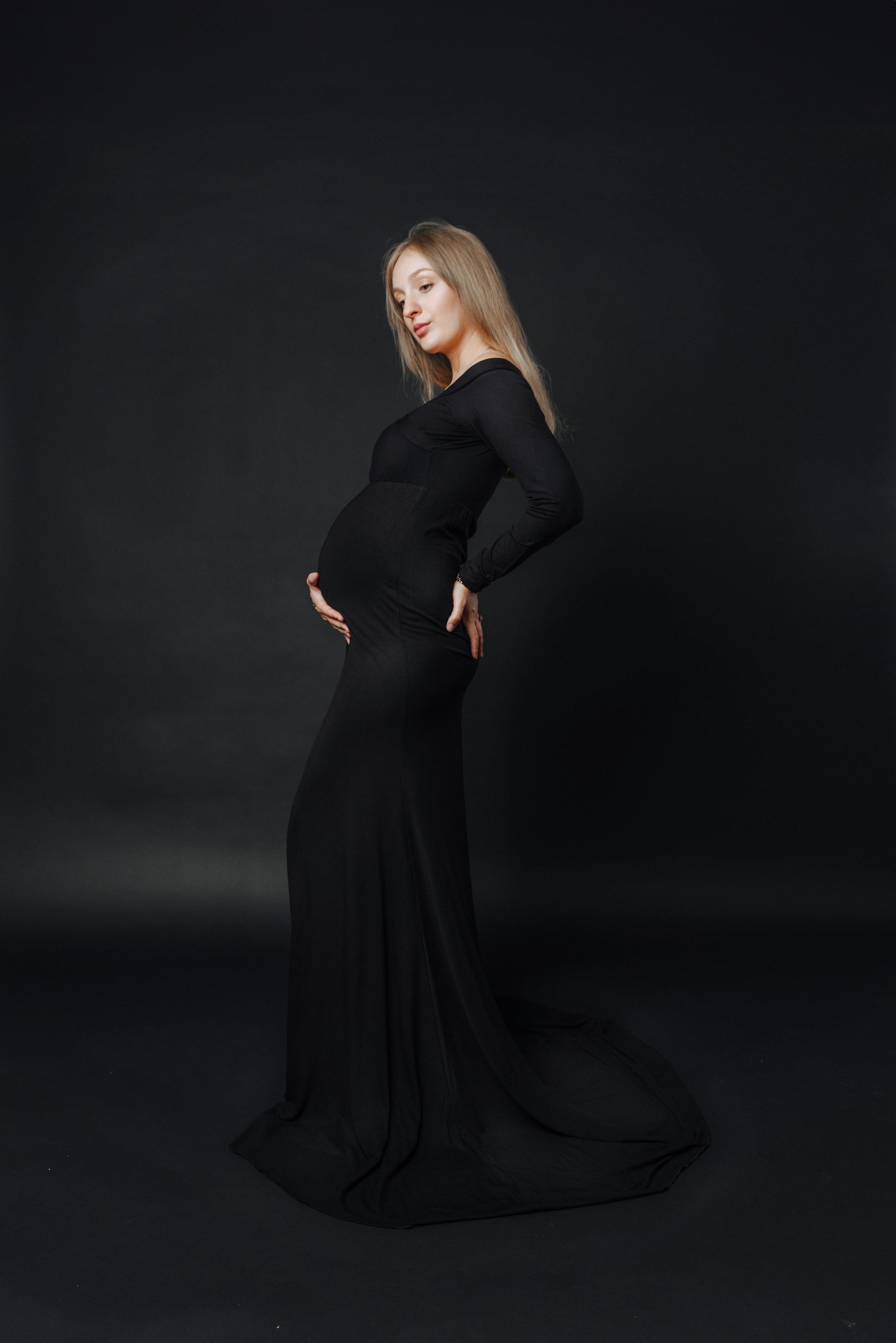 maternity photo shoot in London, stylish maternity photo shoot, стильная фотосессия для беременной, фотосессия беременности в Лондоне, беременная фотосессия в Лондоне 