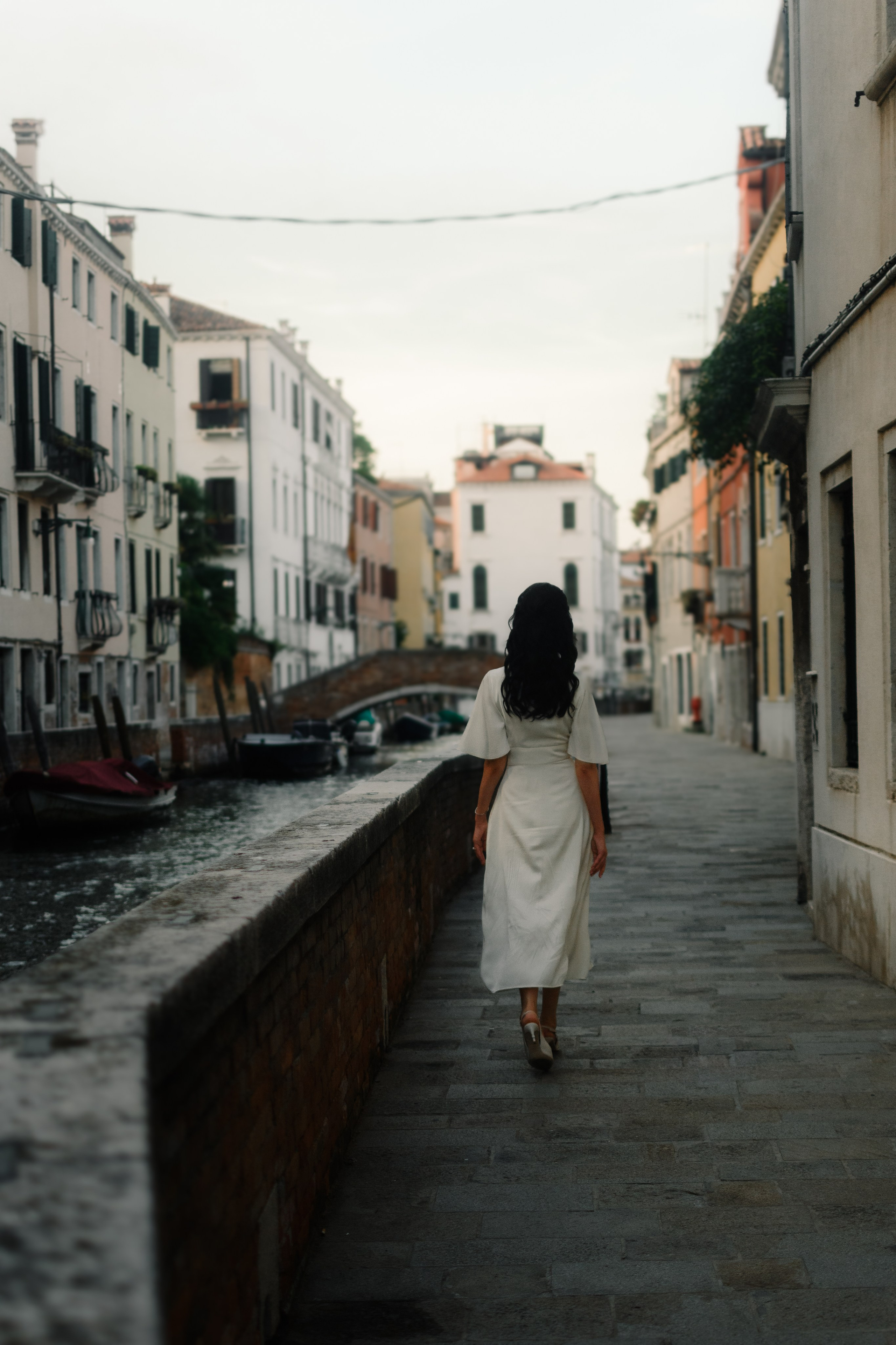 Dorsoduro District. Photographer in Venice, Italy. Yana Zotova
