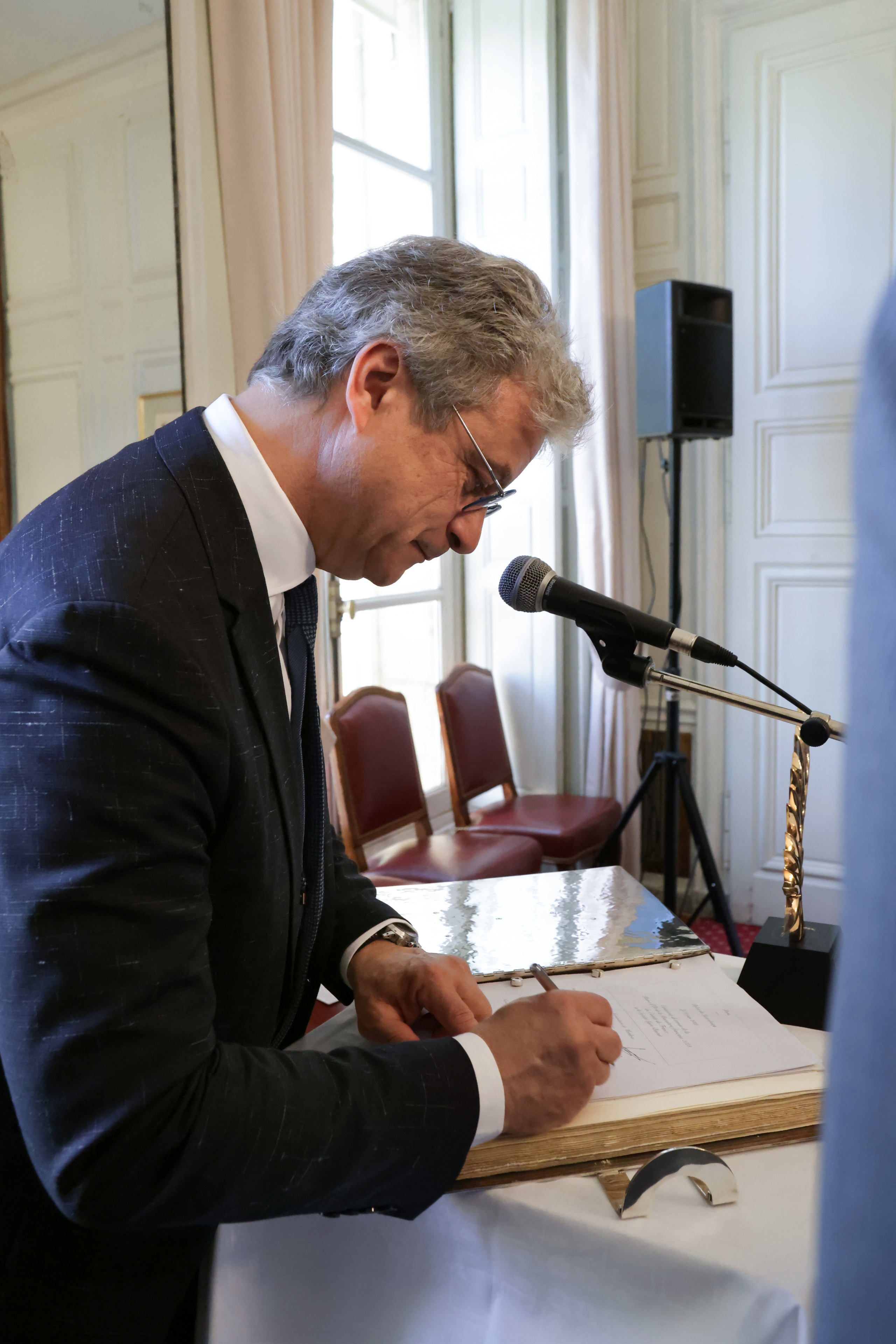 LYON BISCUIT (Sénat). Natalia Bogdanovska. Films et photographie corporate en France
