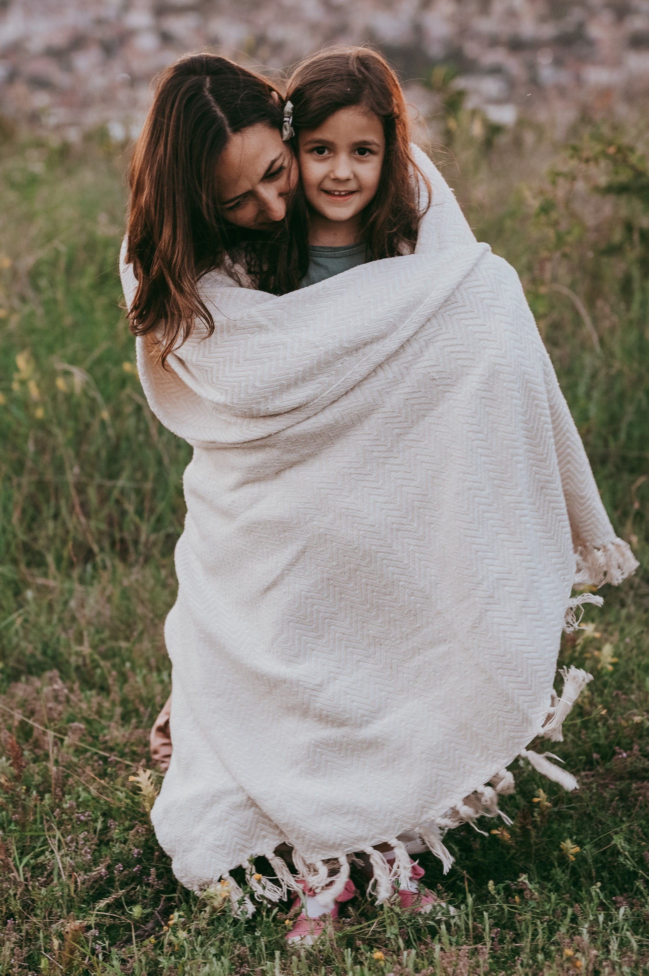 Bojana i Srna / mammy and me photosession. Deciji i porodicni fotograf u Beogradu Oksana Skendzic