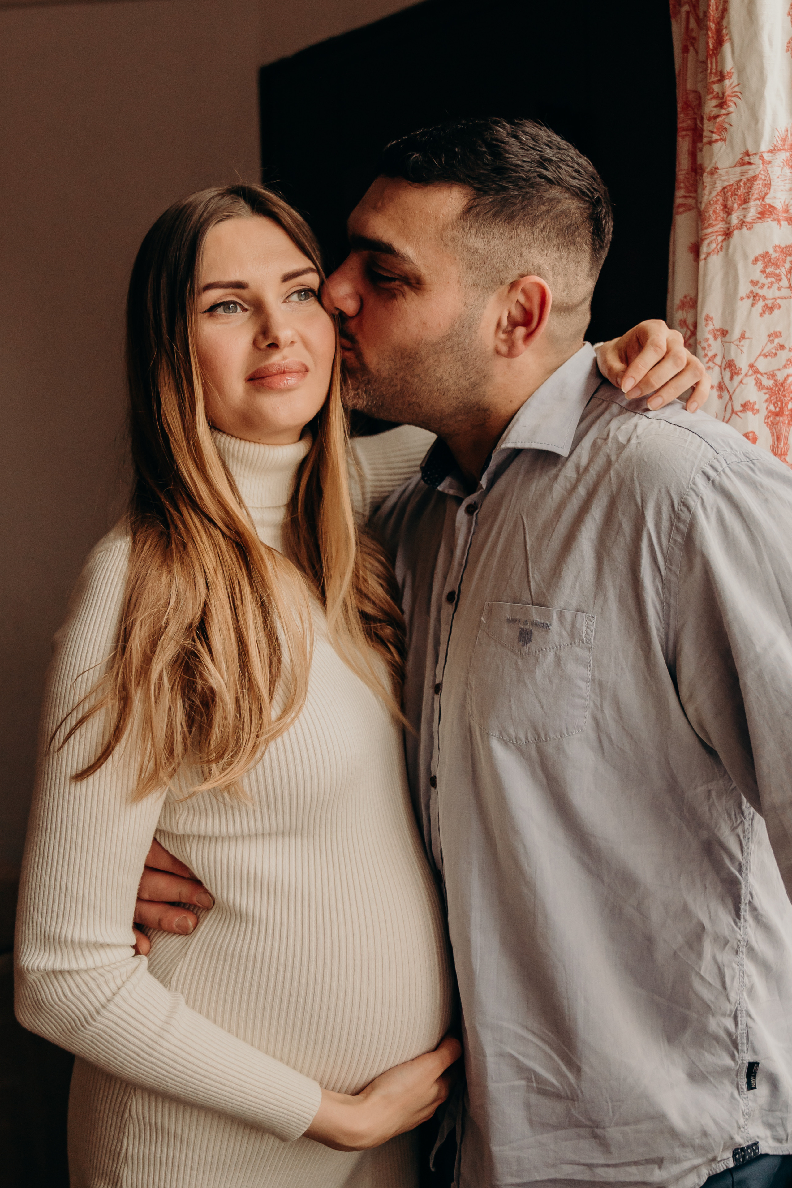 Durham maternity photographer, Maternity photographer near me, Yana Balatskaya photography, Hexham family photographer, Maternity photographer in Newcastle upon Tyne
