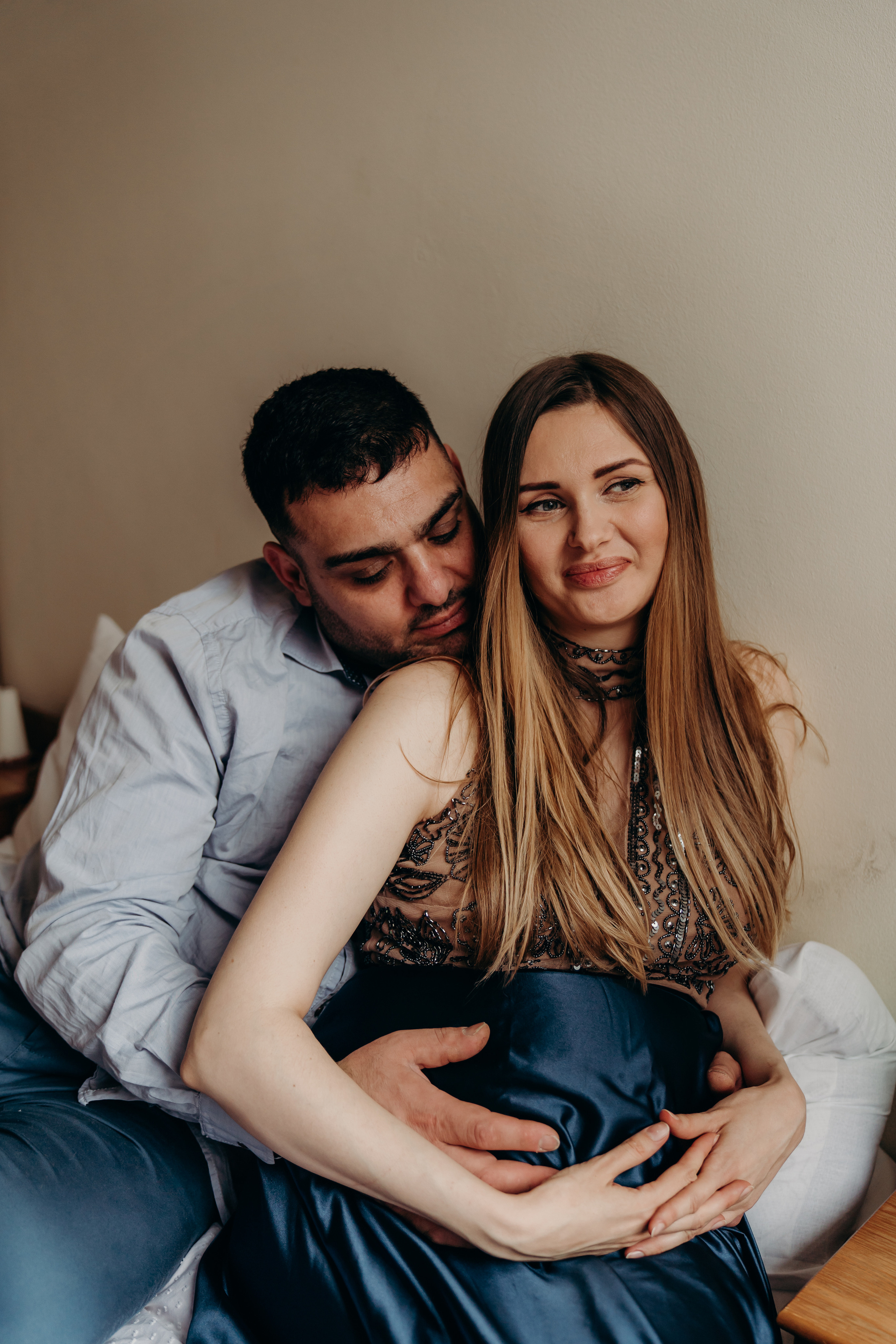 Maternity family photoshoot. Newcastle Upon Tyne Photographer Yana Balatskaya