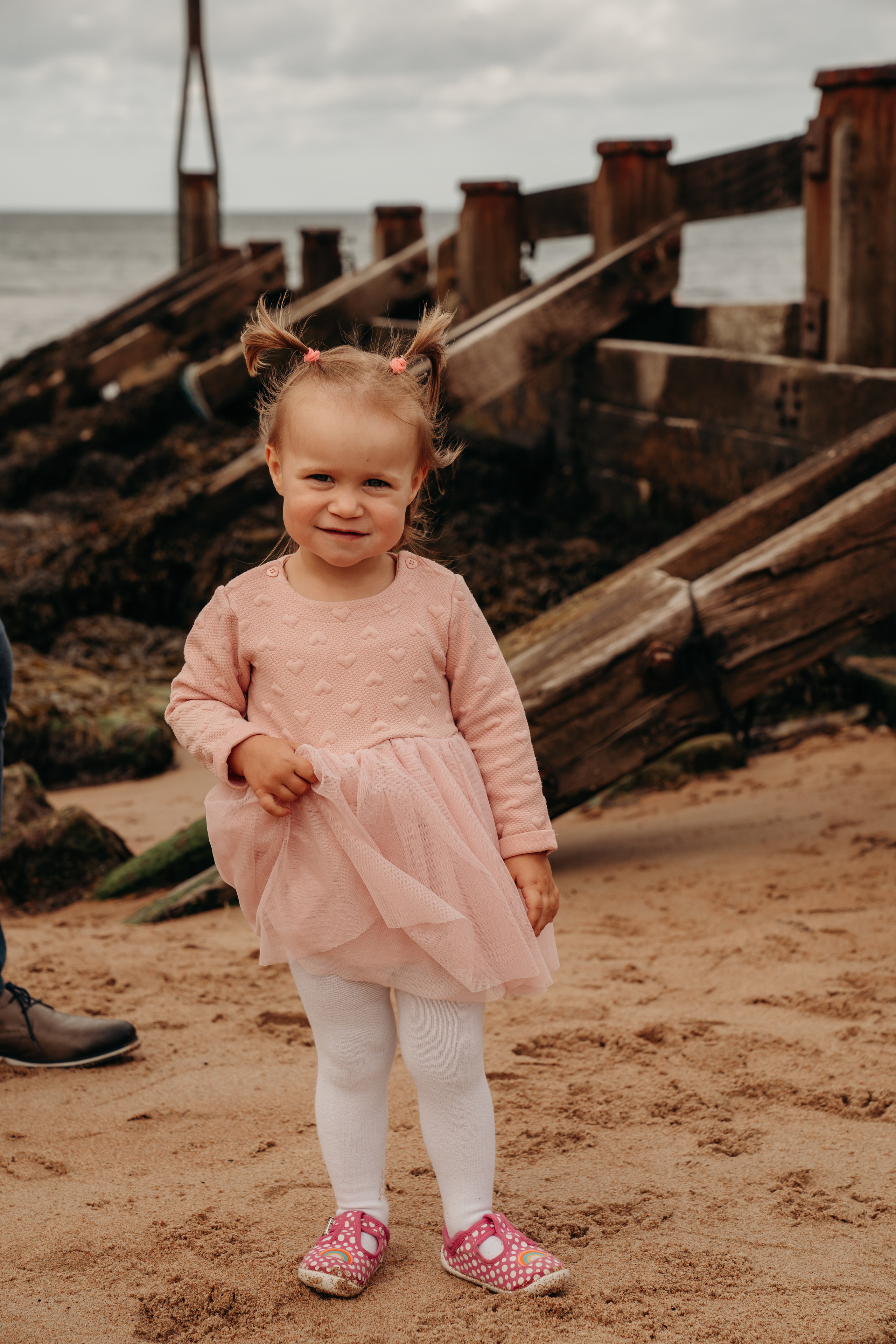 Coastal Family photography. Newcastle Upon Tyne Photographer Yana Balatskaya