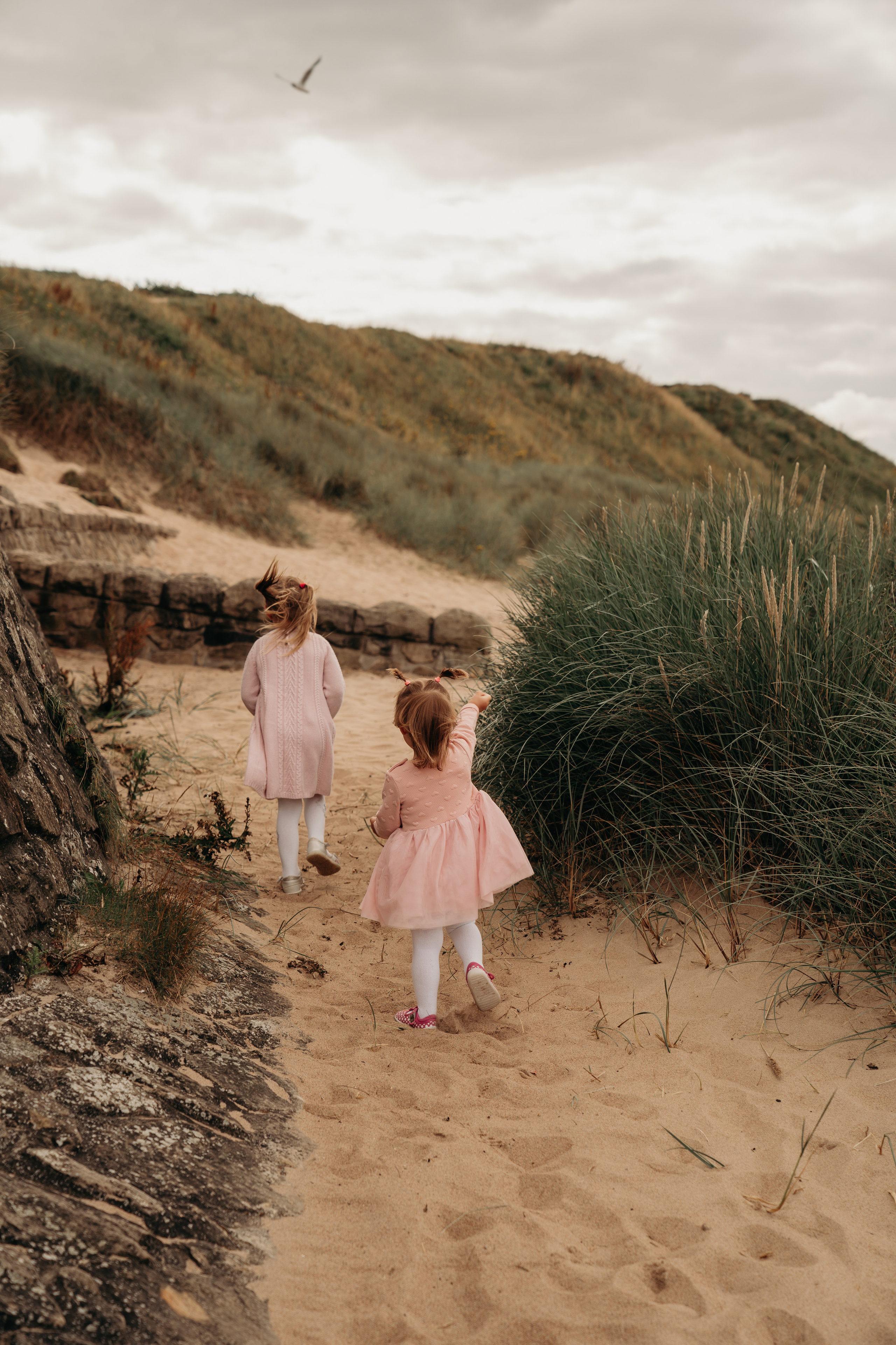 Coastal Family photography. Newcastle Upon Tyne Photographer Yana Balatskaya