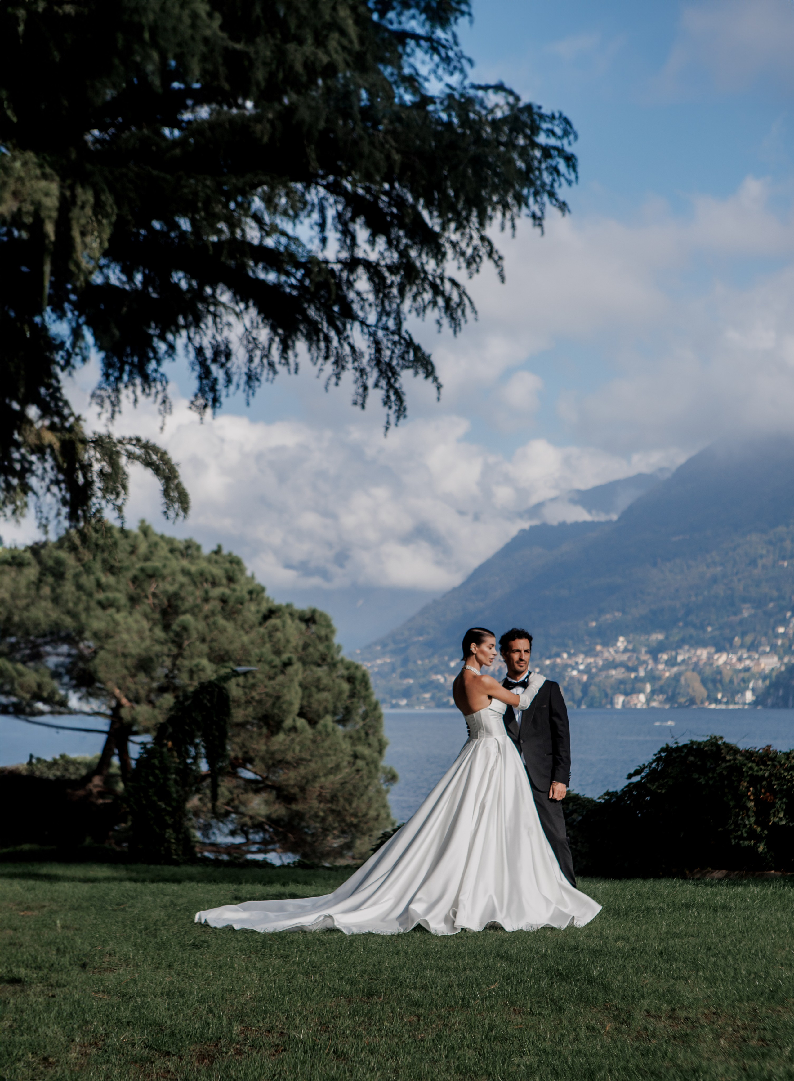 N & A — Como, Italy. Destination wedding photographer, based in Munich — Valeria Berk