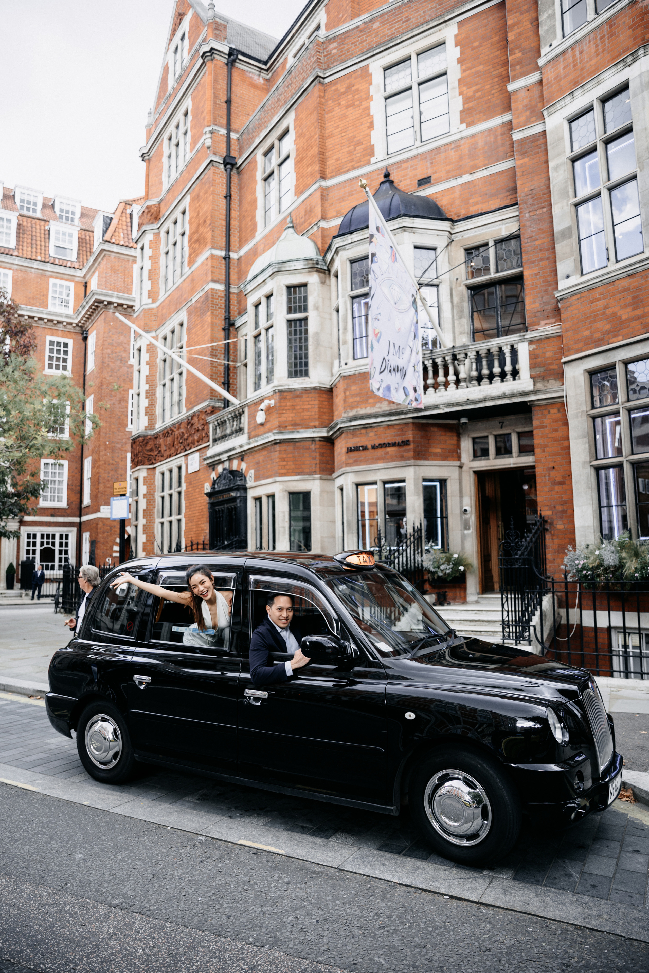 Cherry + Ken (Mayfair). LondonPhotoStory — Vacation Photographer in London