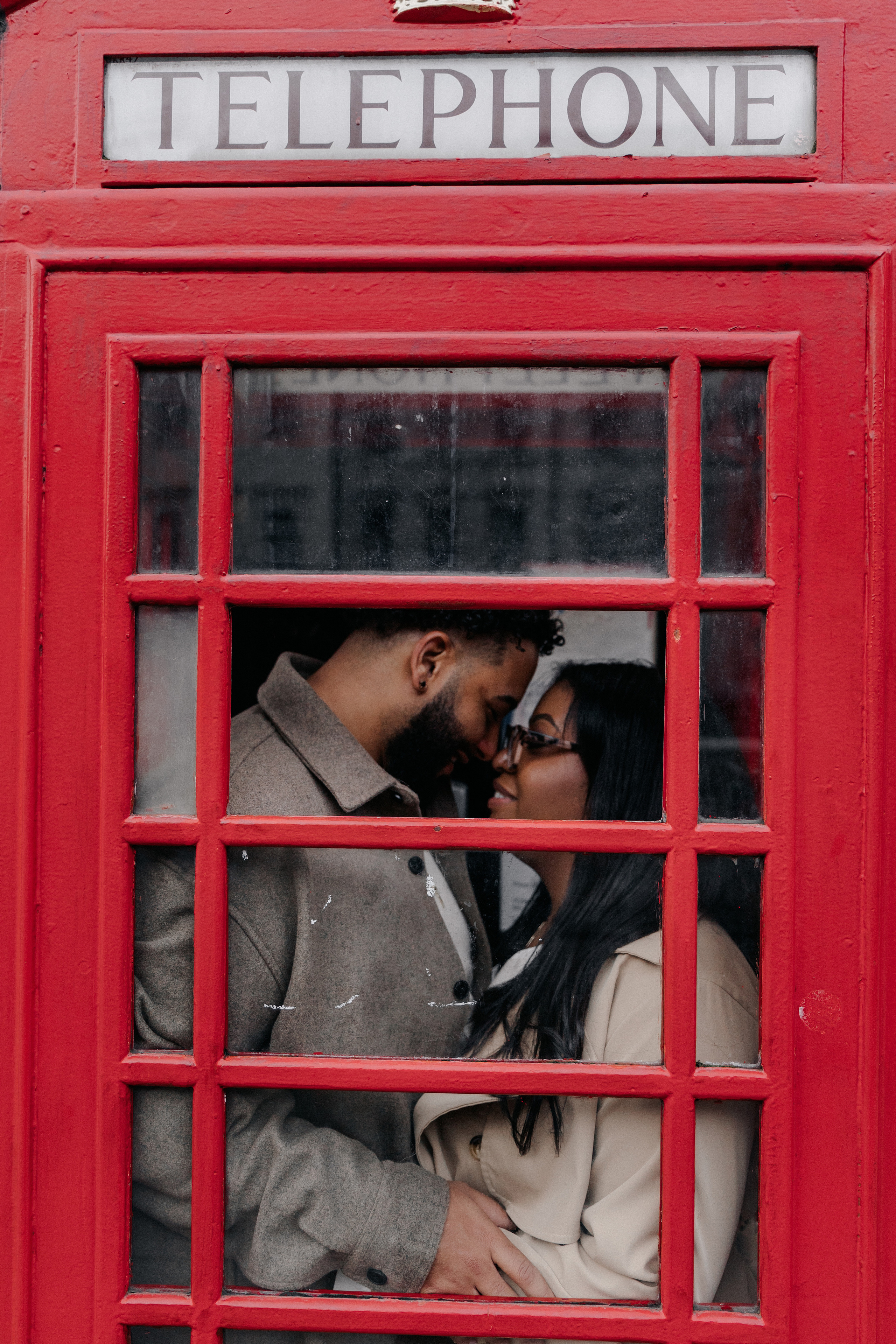 Westminster couple photoshoot. LondonPhotoStory — Vacation Photographer in London