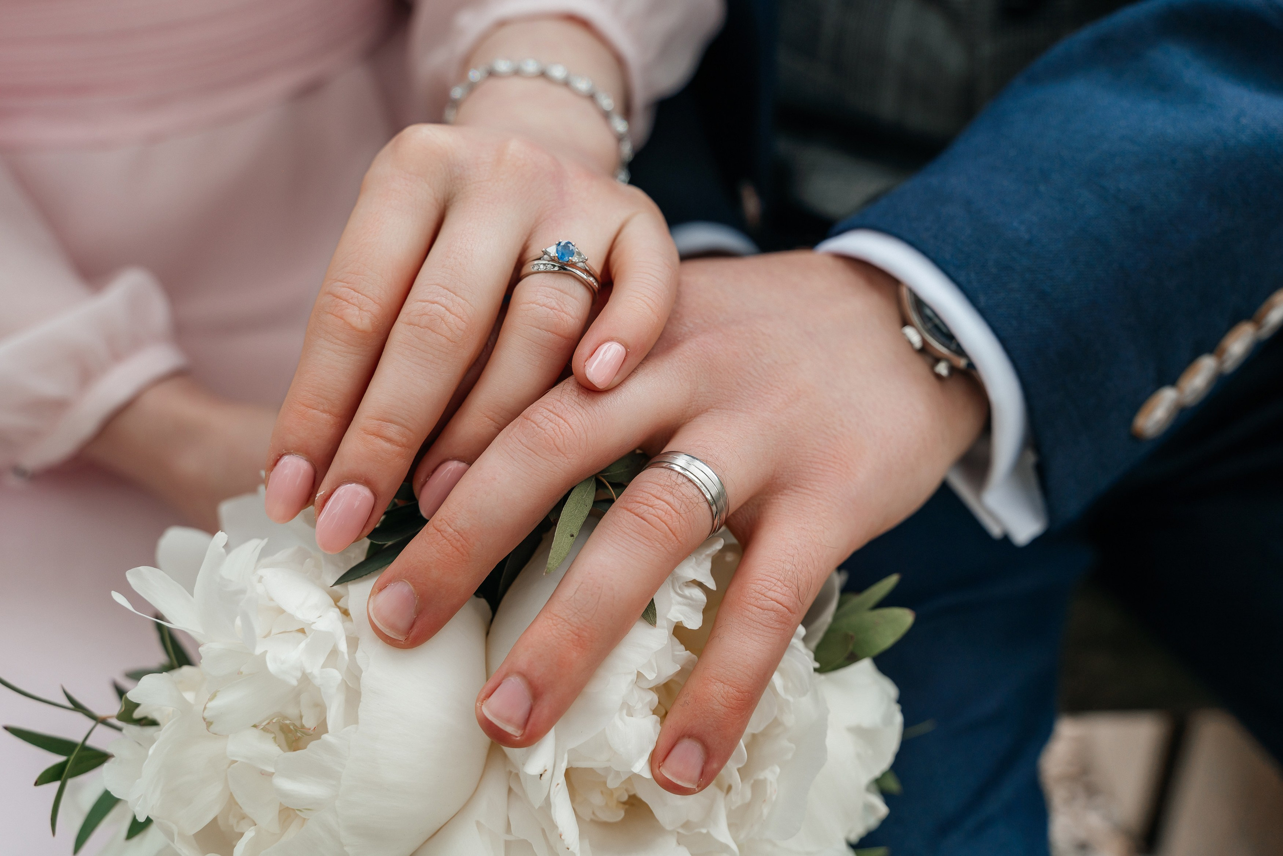 Reading Town Hall, Reading Town Hall civil ceremony, small wedding at Reading Town Hall, wedding at Reading, wedding at Reading, civil ceremony at Reading, small civil ceremony Reading Town Hall, wedding photography at Forbury Gardens, wedding photos at Forbury Gardens