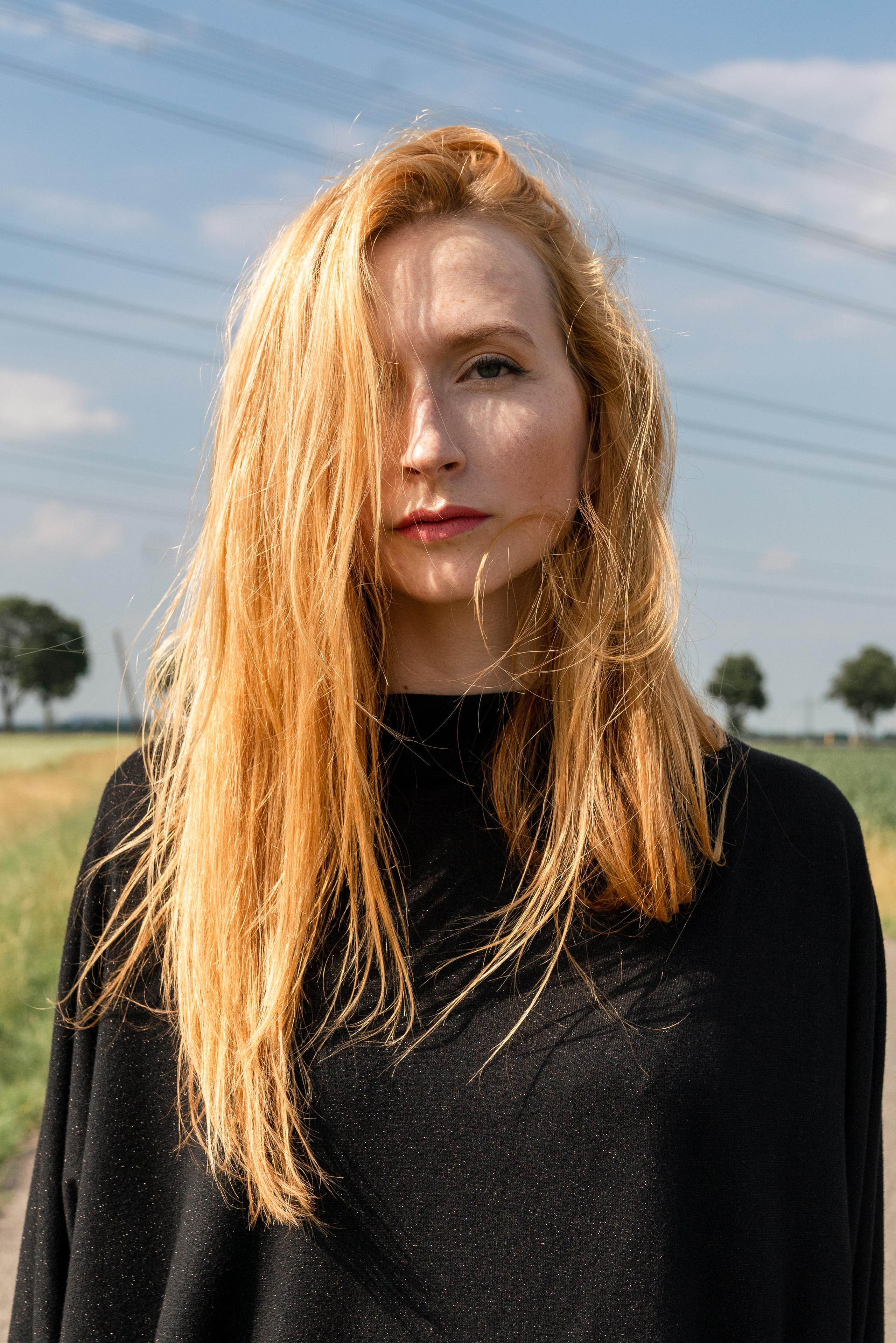 Ballett Releve — Toxic. Fotografie und Henna Kunst in Köln — Sylvette Loda