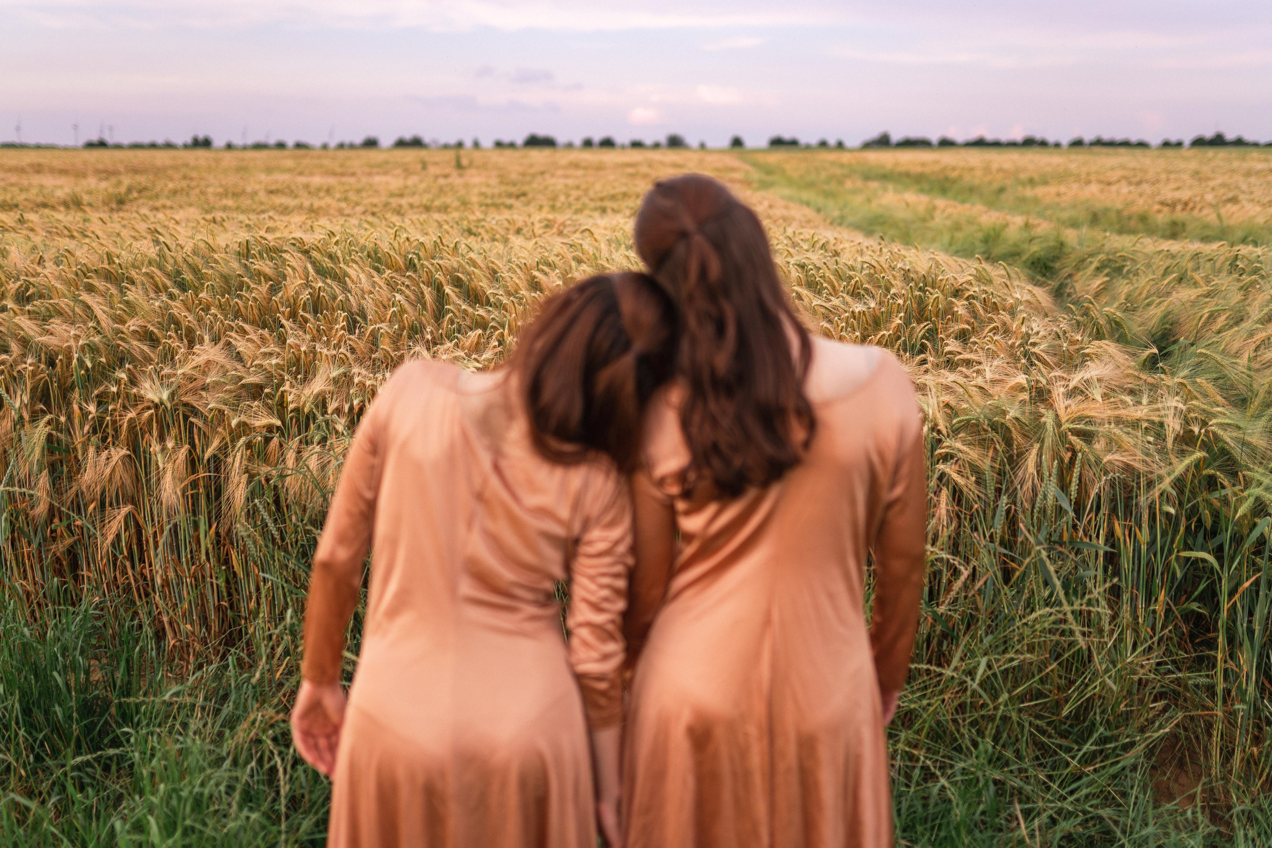 Sunset with Ballett Releve. Photography and bodyart in Cologne — Sylvette Loda