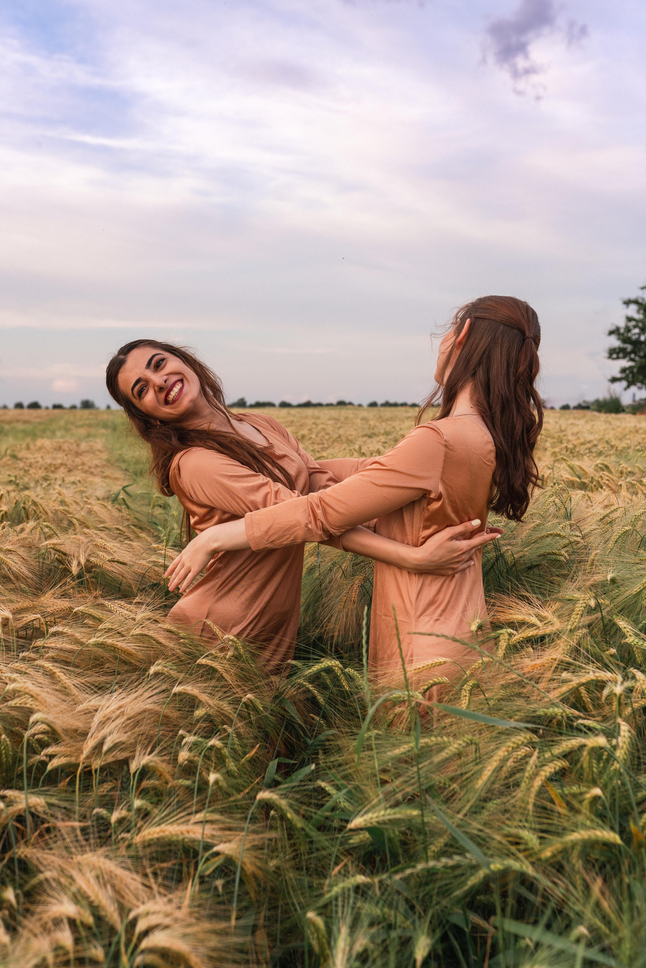 Sunset with Ballett Releve. Photography and bodyart in Cologne — Sylvette Loda