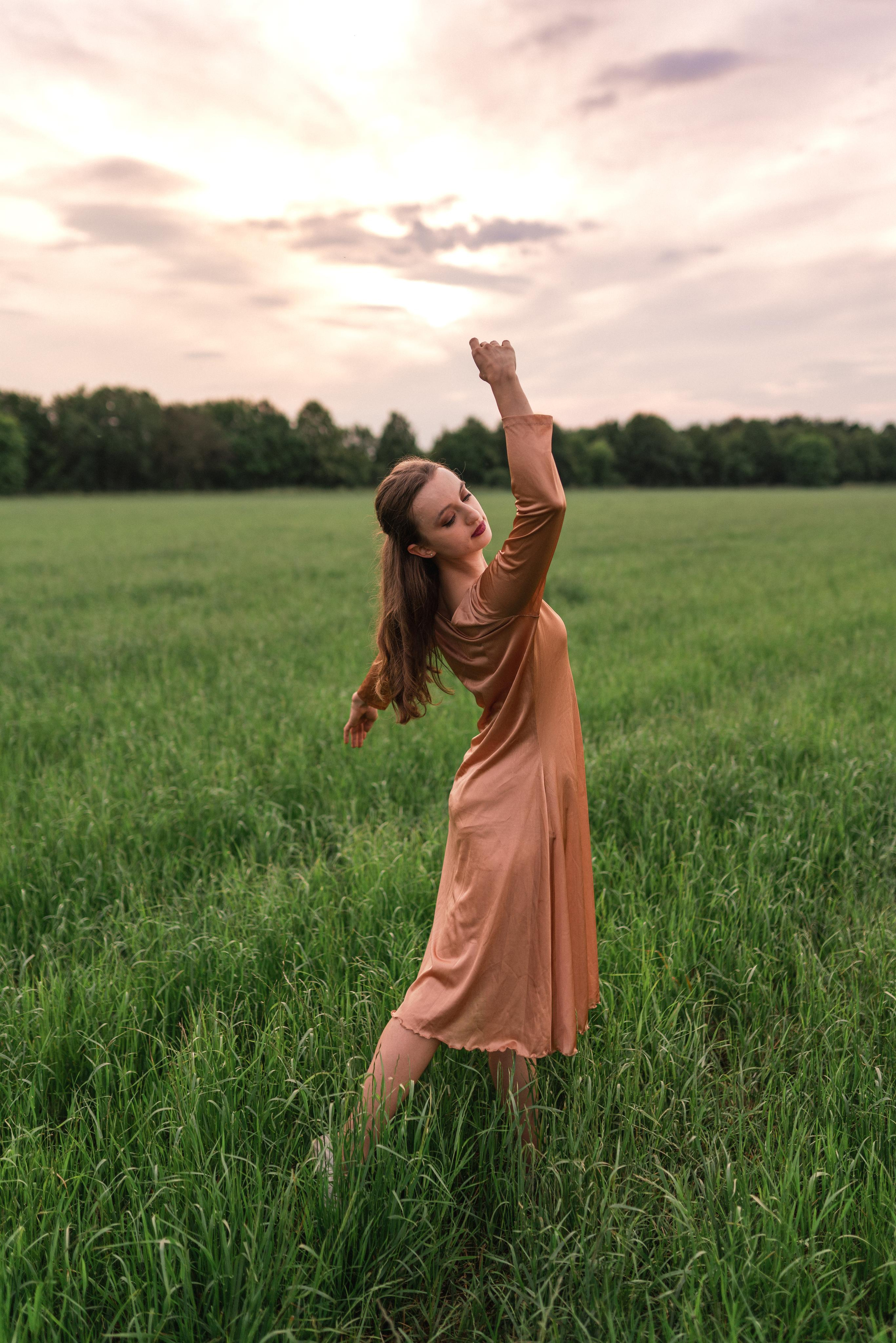 Sunset with Ballett Releve. Photography and bodyart in Cologne — Sylvette Loda
