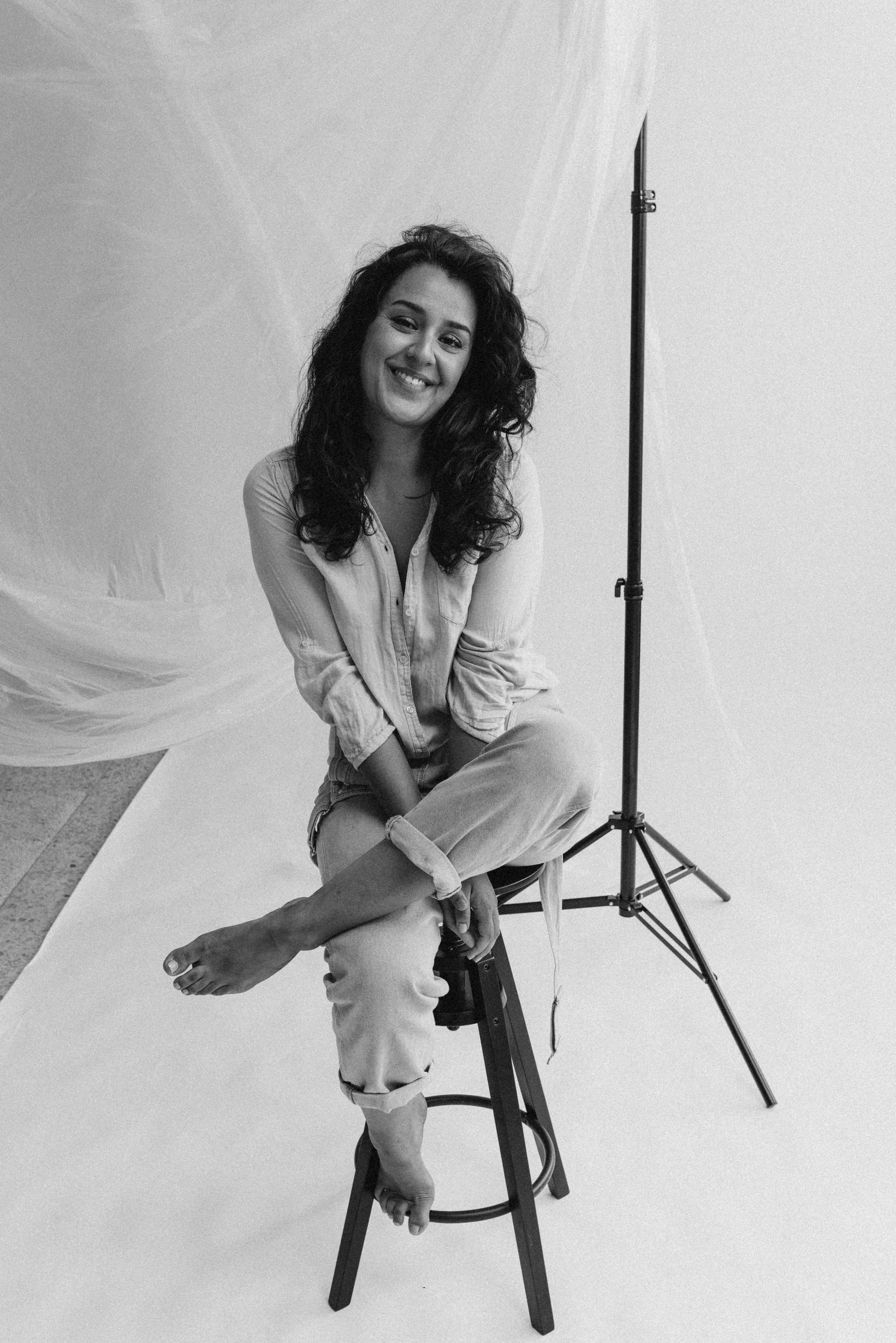 The artist Bahareh. Photography and bodyart in Cologne — Sylvette Loda