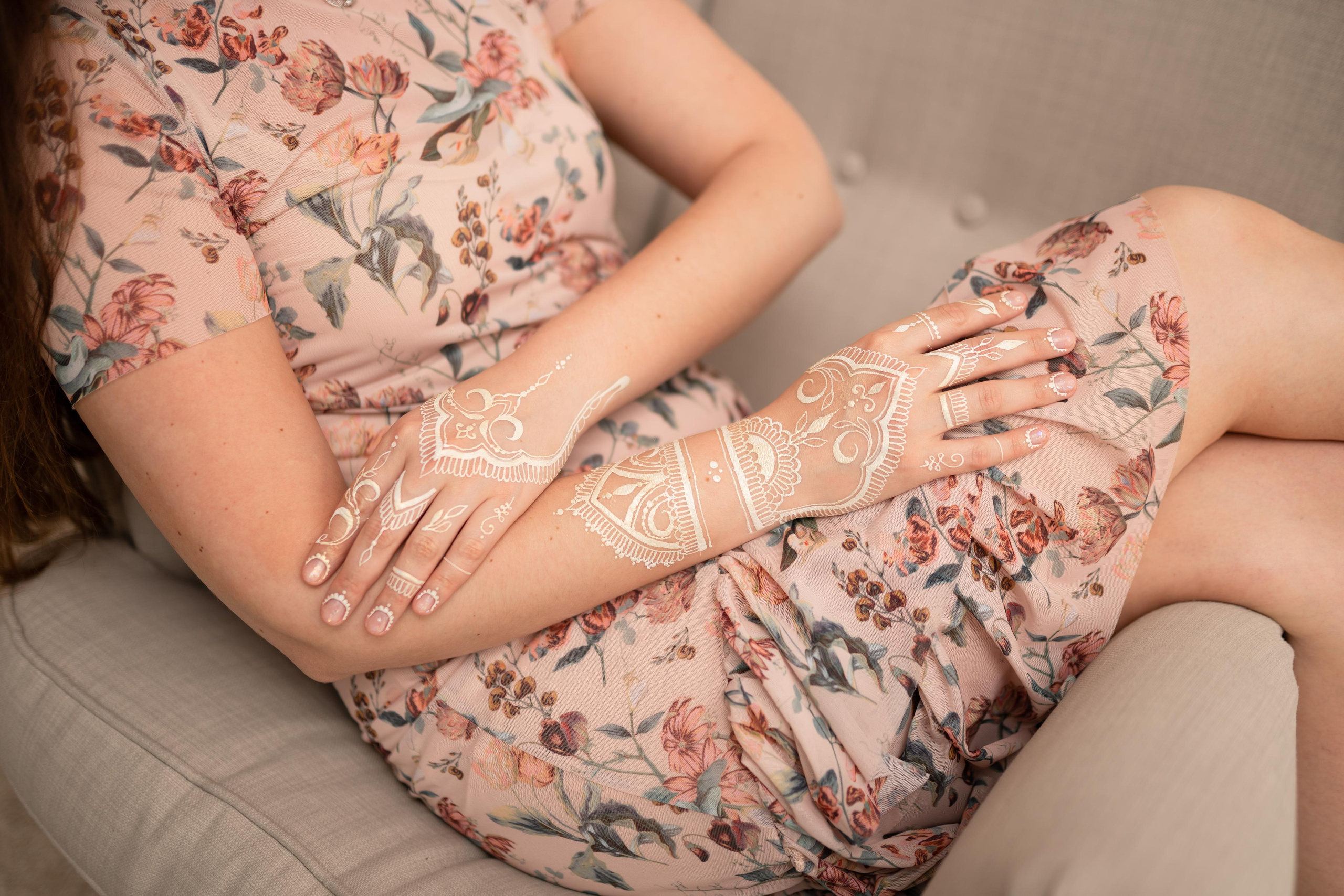 Hennakunst. Fotografie und Henna Kunst in Köln — Sylvette Loda