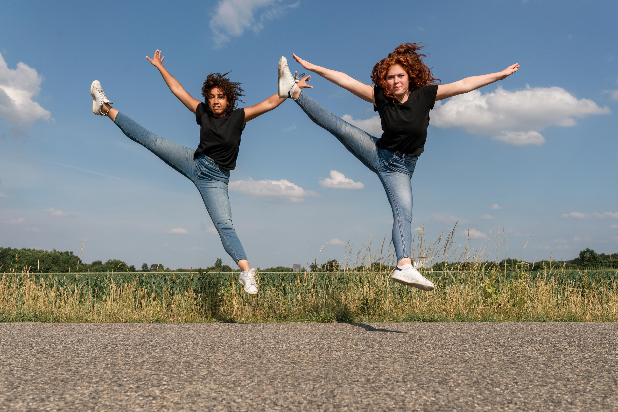 Ballett Releve — Toxic. Fotografie und Henna Kunst in Köln — Sylvette Loda