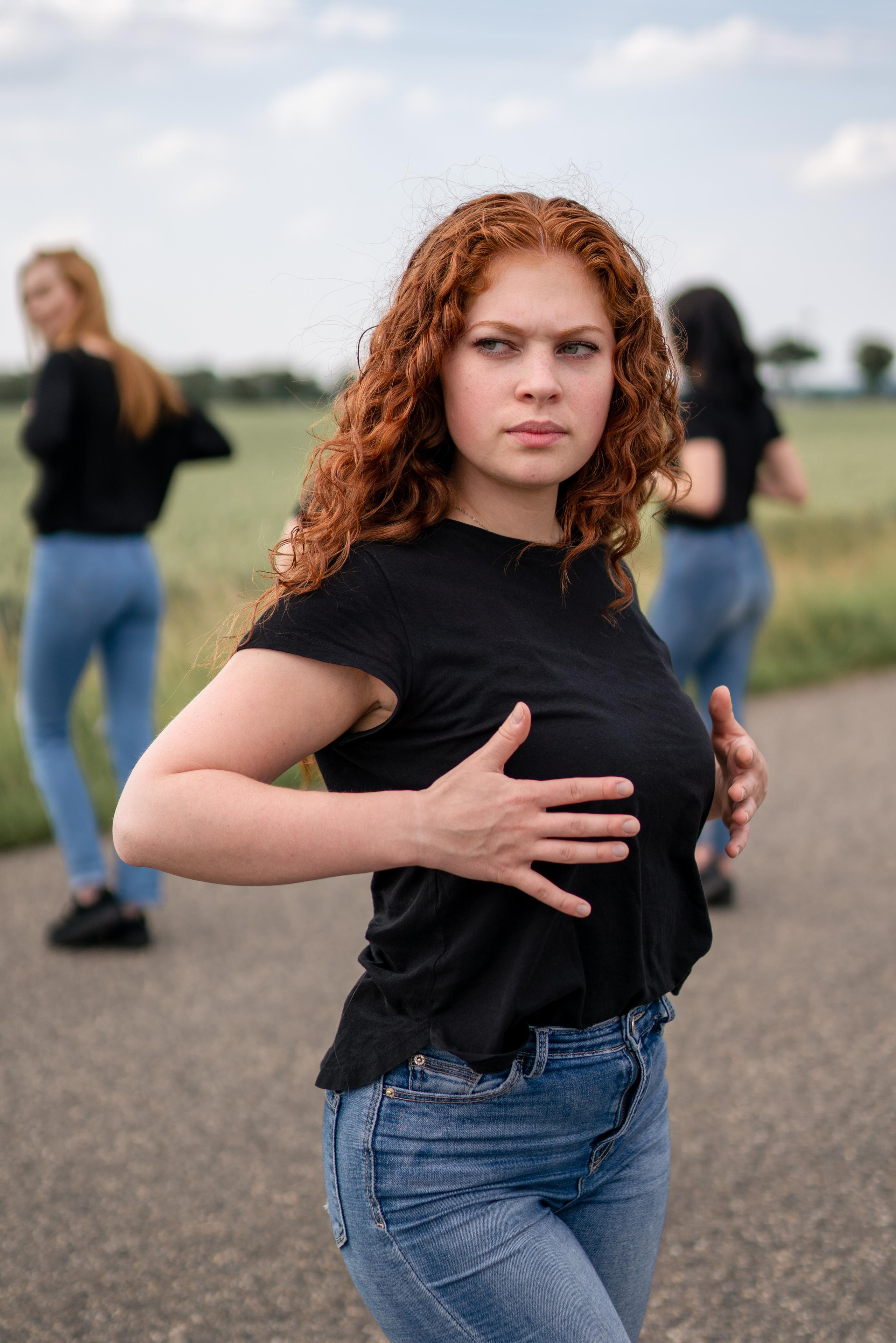 Ballett Releve — Toxic. Fotografie und Henna Kunst in Köln — Sylvette Loda