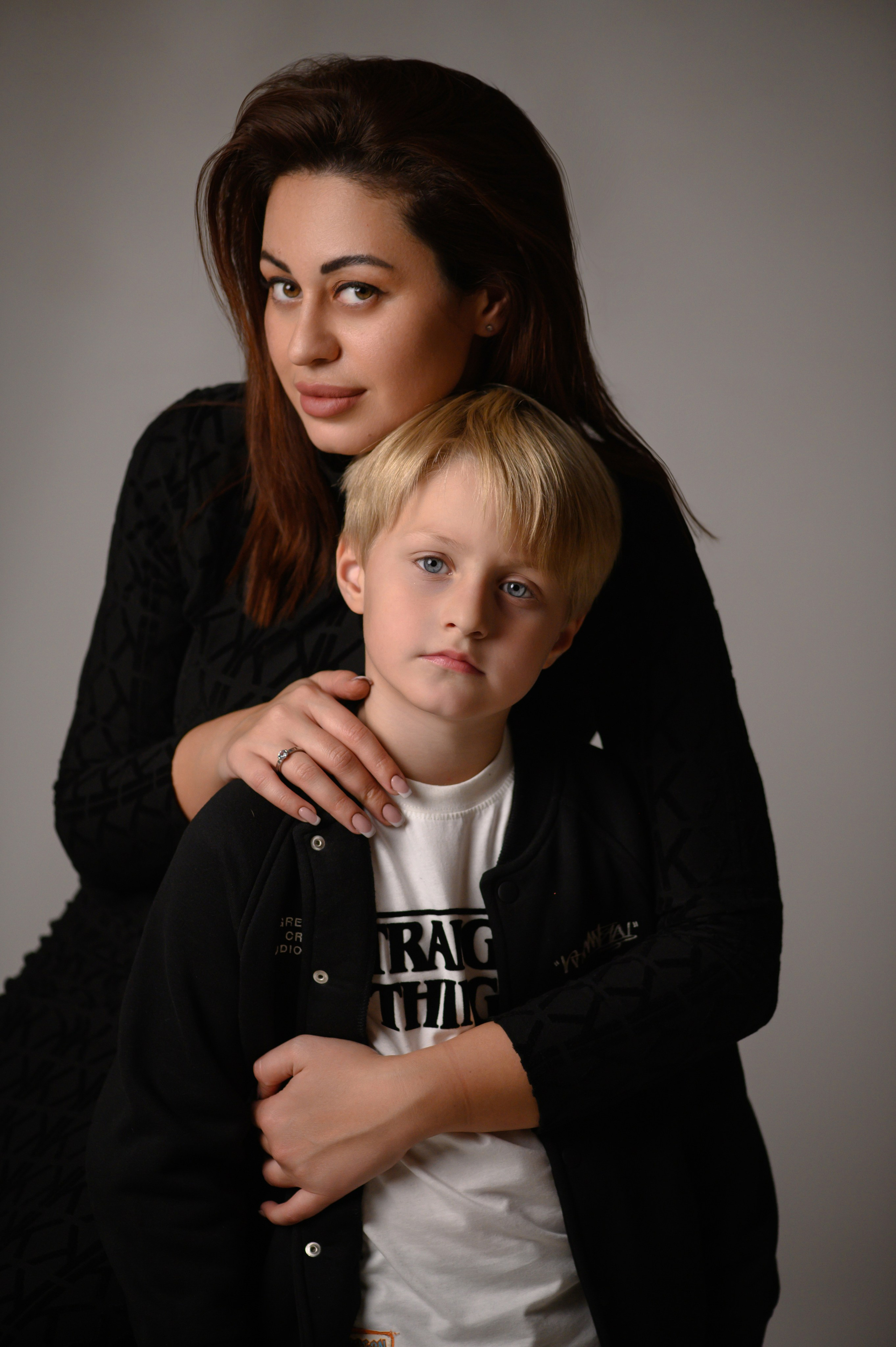 STUDIO. Семейная, детская, портретная и предметная фотосъемка в Салониках