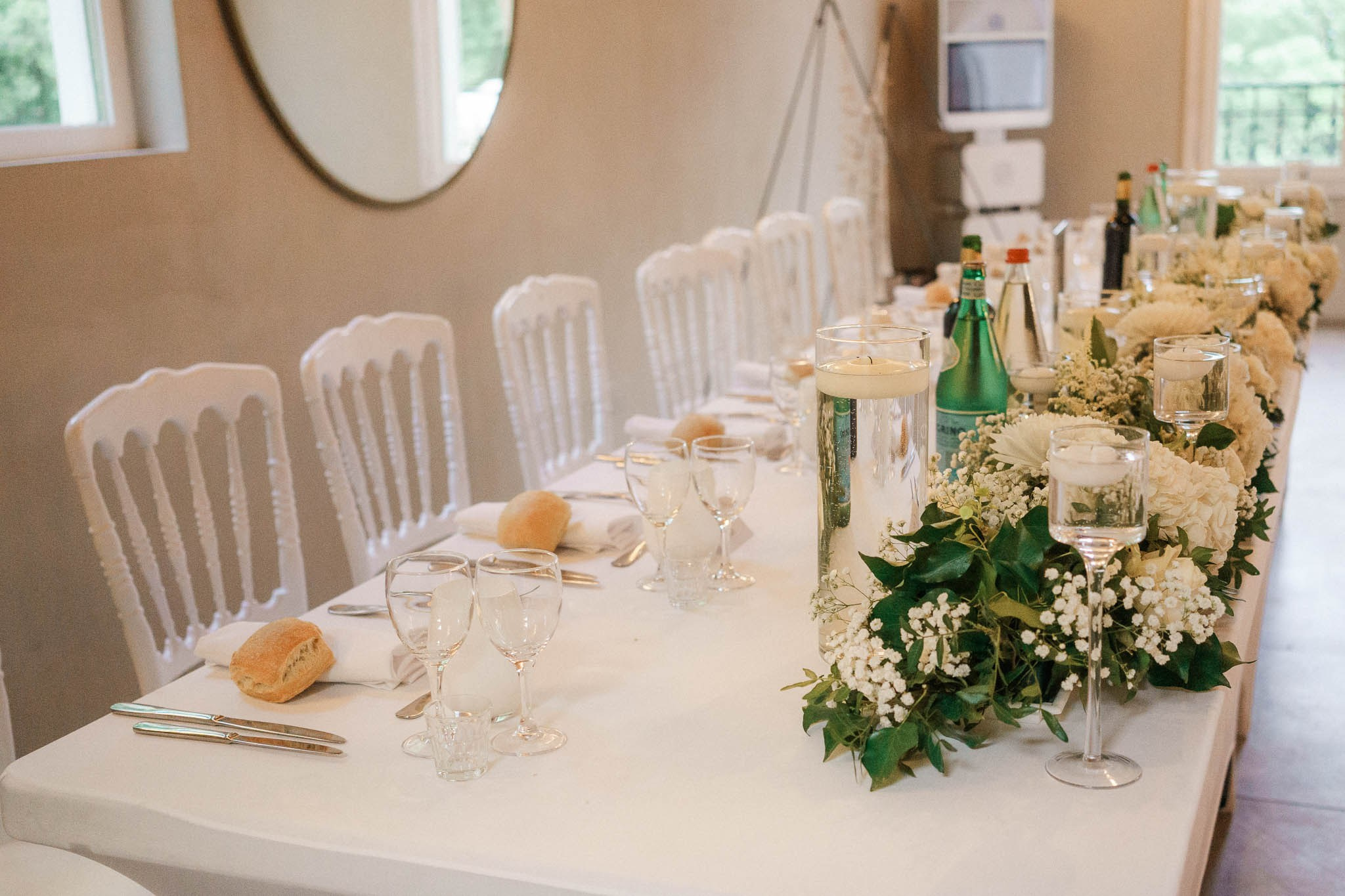 K& F, destination wedding photographer in L’Orangerie de l’Orée du Bois, France