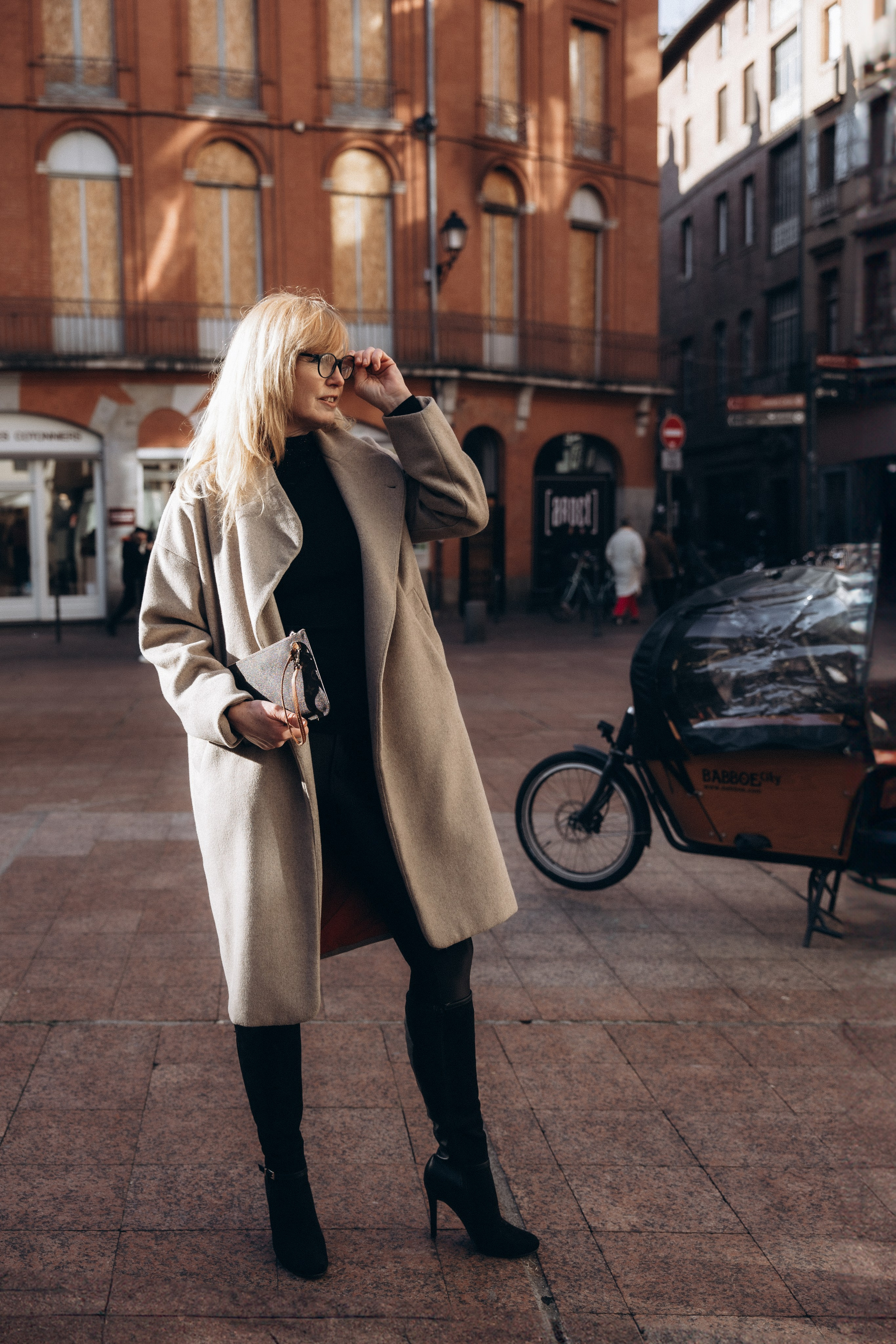 Content photo session in Toulouse. Eugenie Smirnova — wedding, corporate and lifestyle photographer in Toulouse and Southwest France