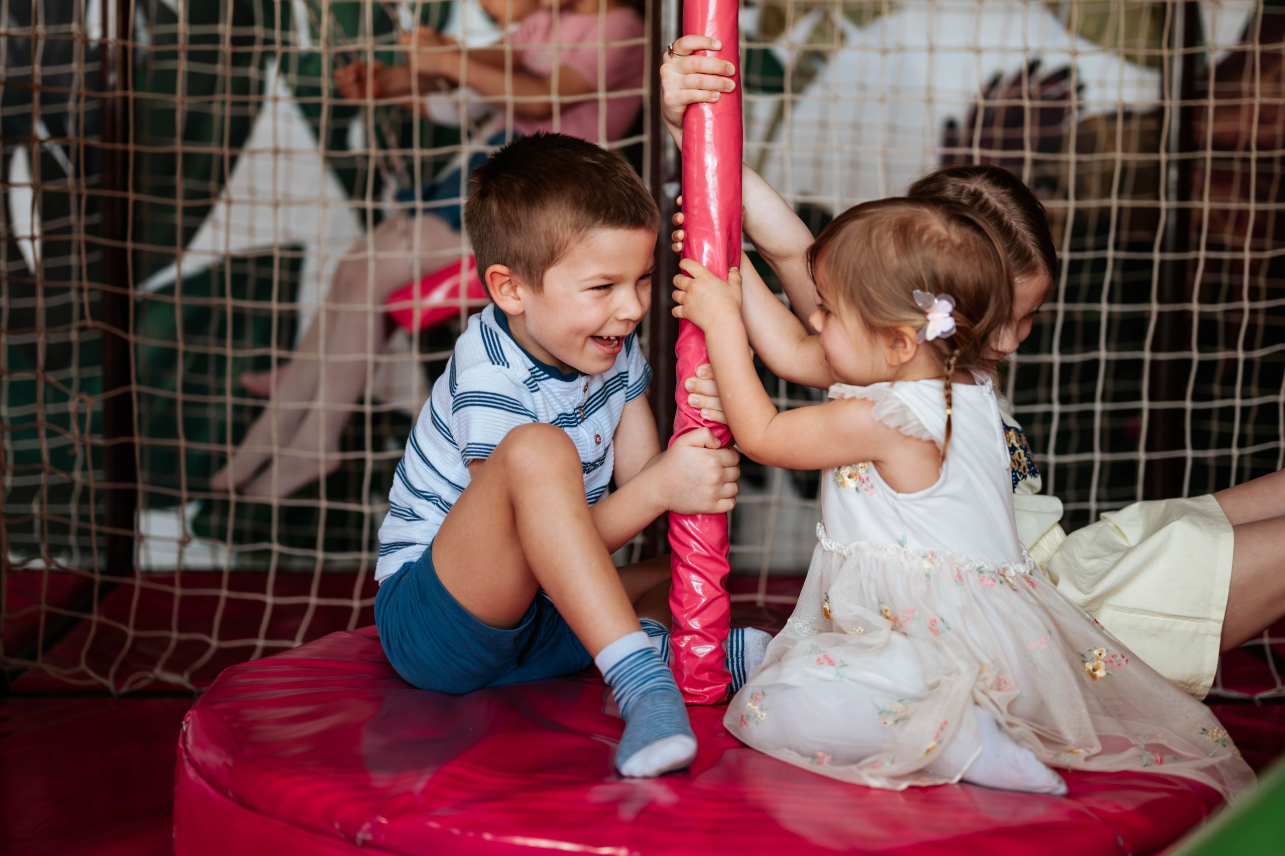 FOTOGRAFISANJE ROĐENDANA. Dečiji i porodični fotograf