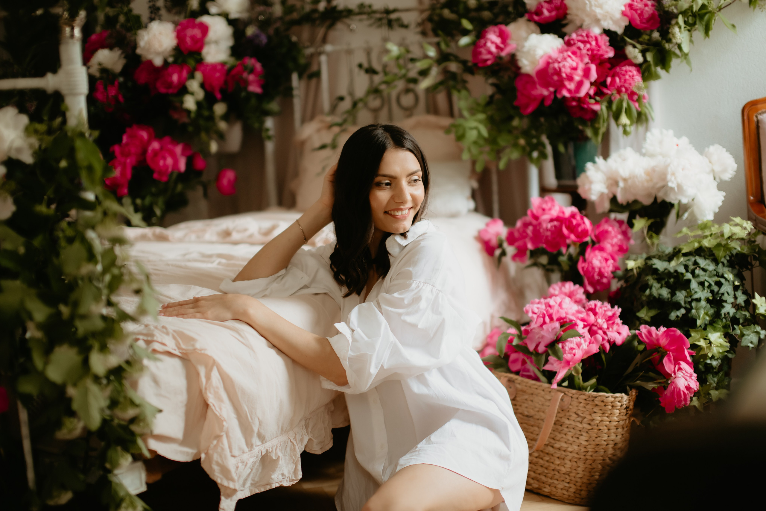 Julia. Wedding and Family Photograph