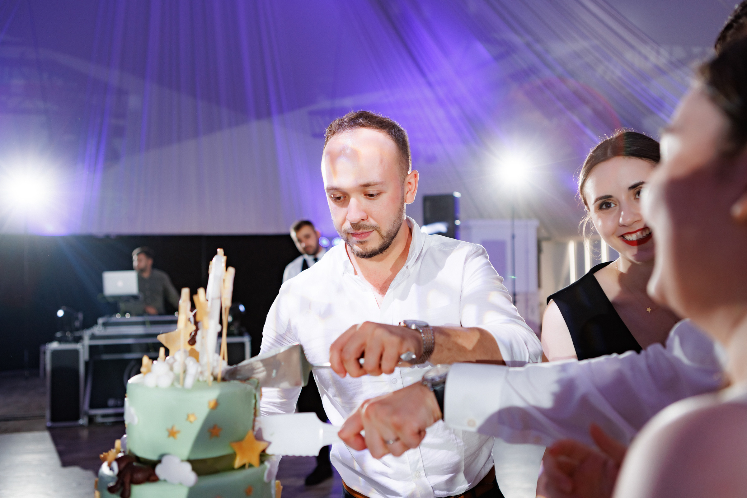 Thomas. Φωτογράφος και βιντεογράφος γάμου