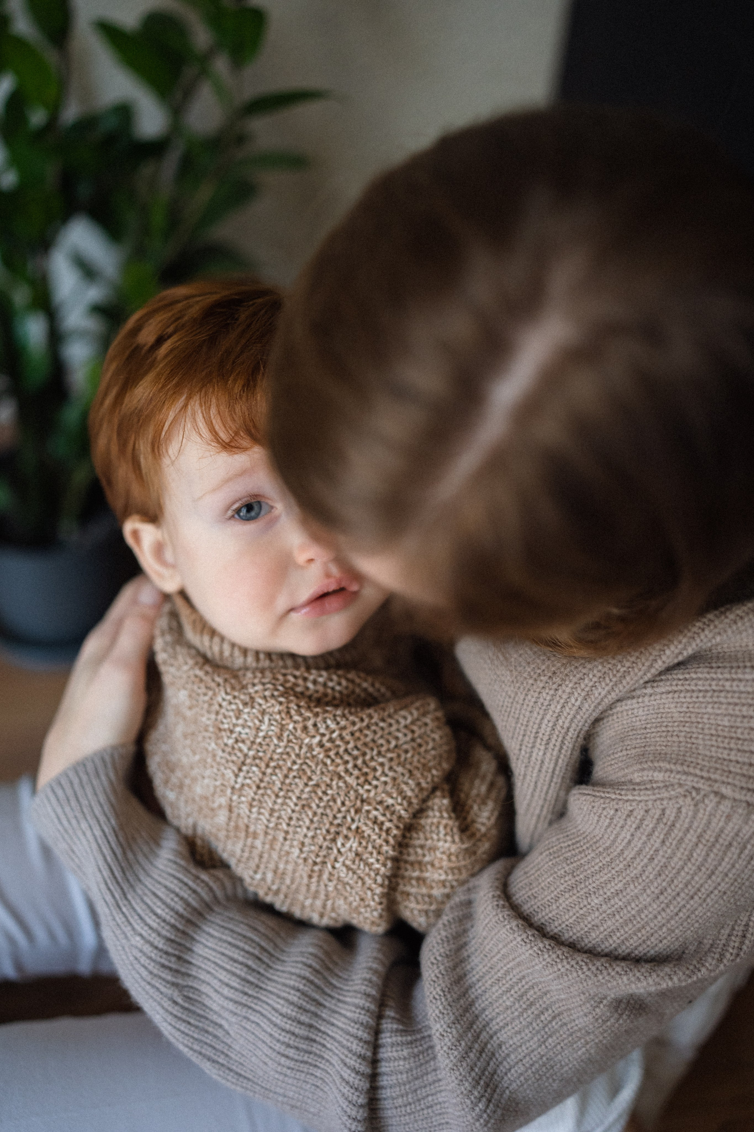 Family Photoshoot Spain with kids. Photographer in Madrid, Spain. Alyona Belyaninova