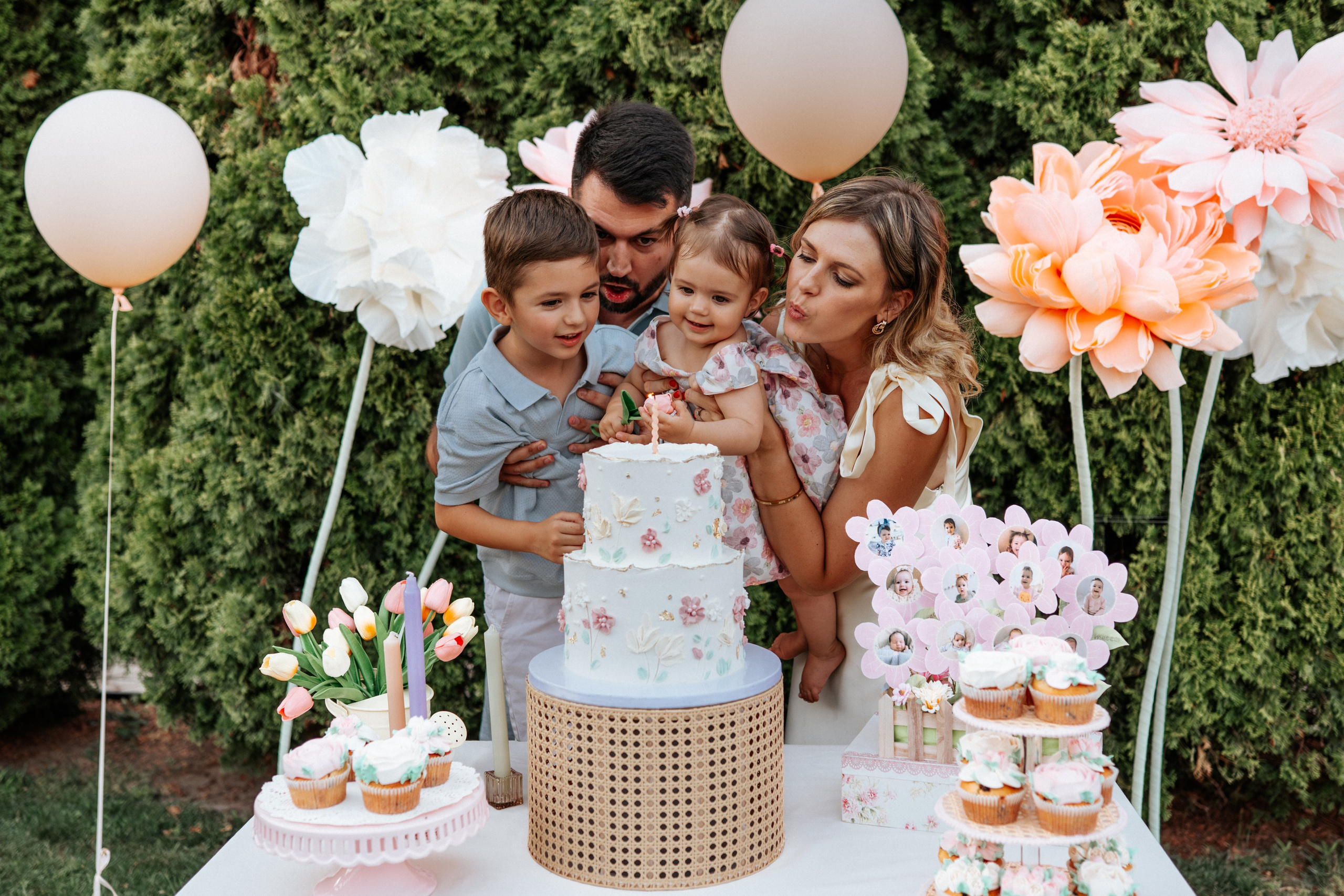 FOTOGRAFISANJE ROĐENDANA. Dečiji i porodični fotograf