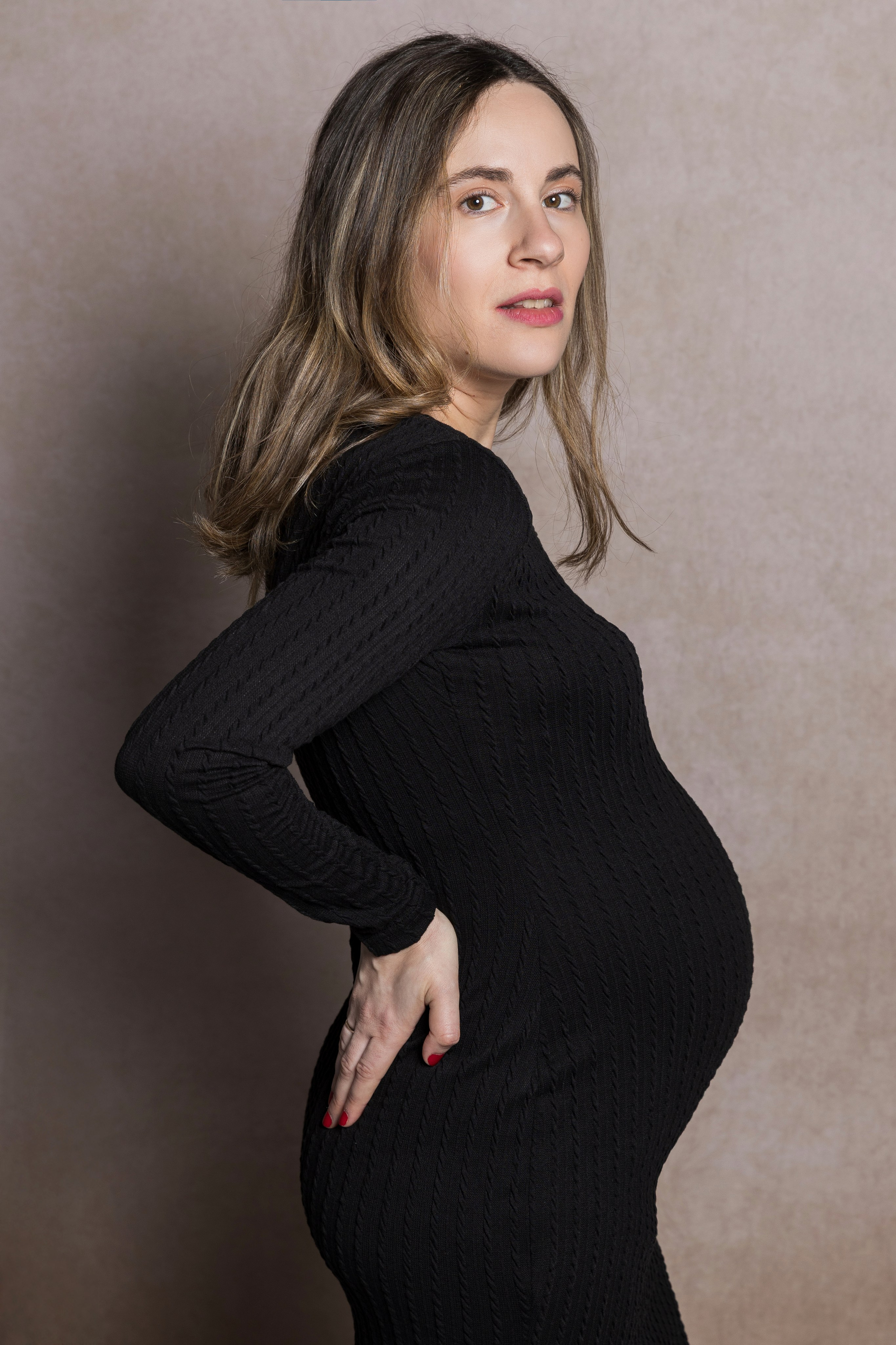 Sesión de Embarazo: Rainbox. Rainbox Estudio de Fotografía