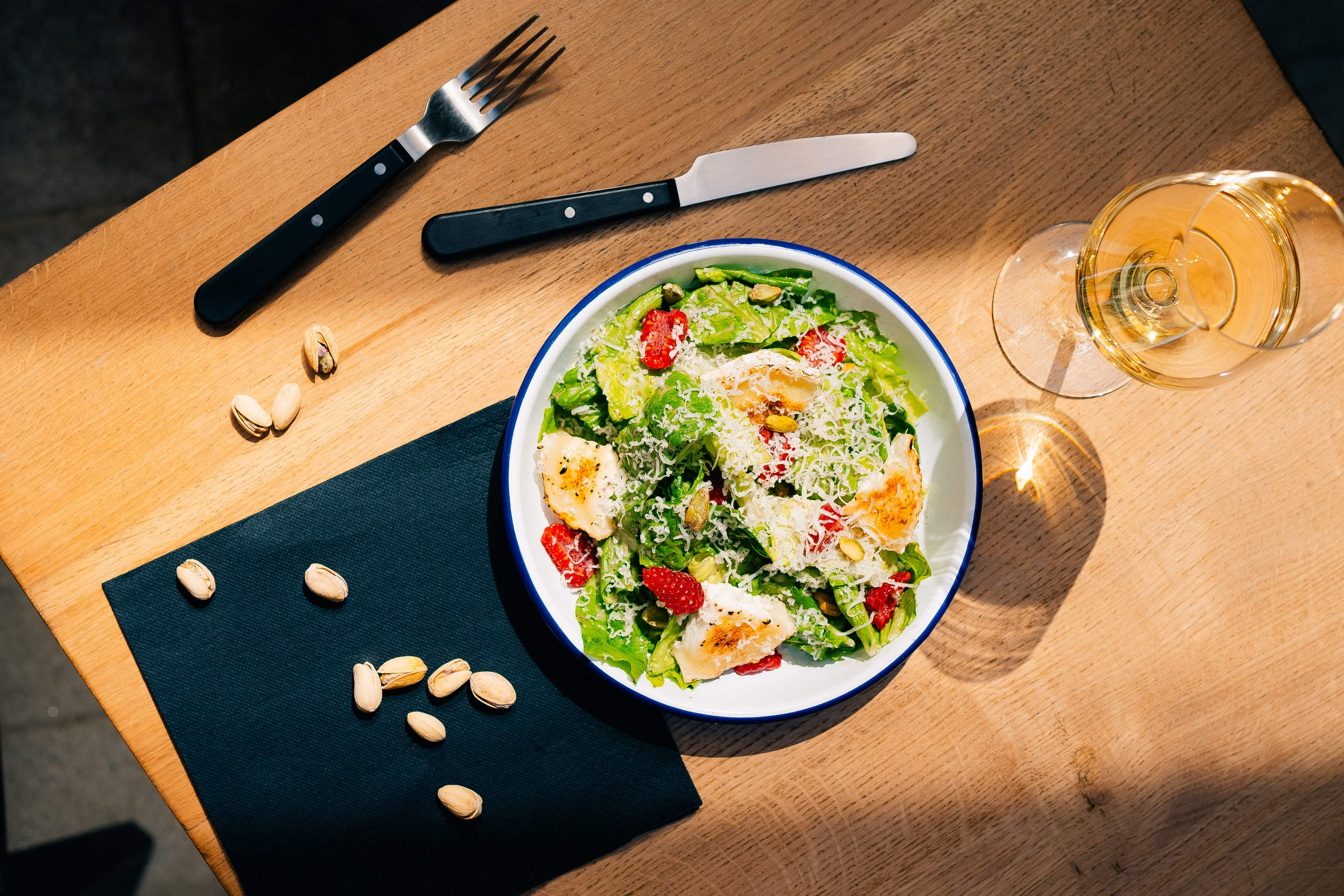 Летнее меню бара Voyager 1. Мария Шер. Профессиональный фотограф в городе Порту, Португалия