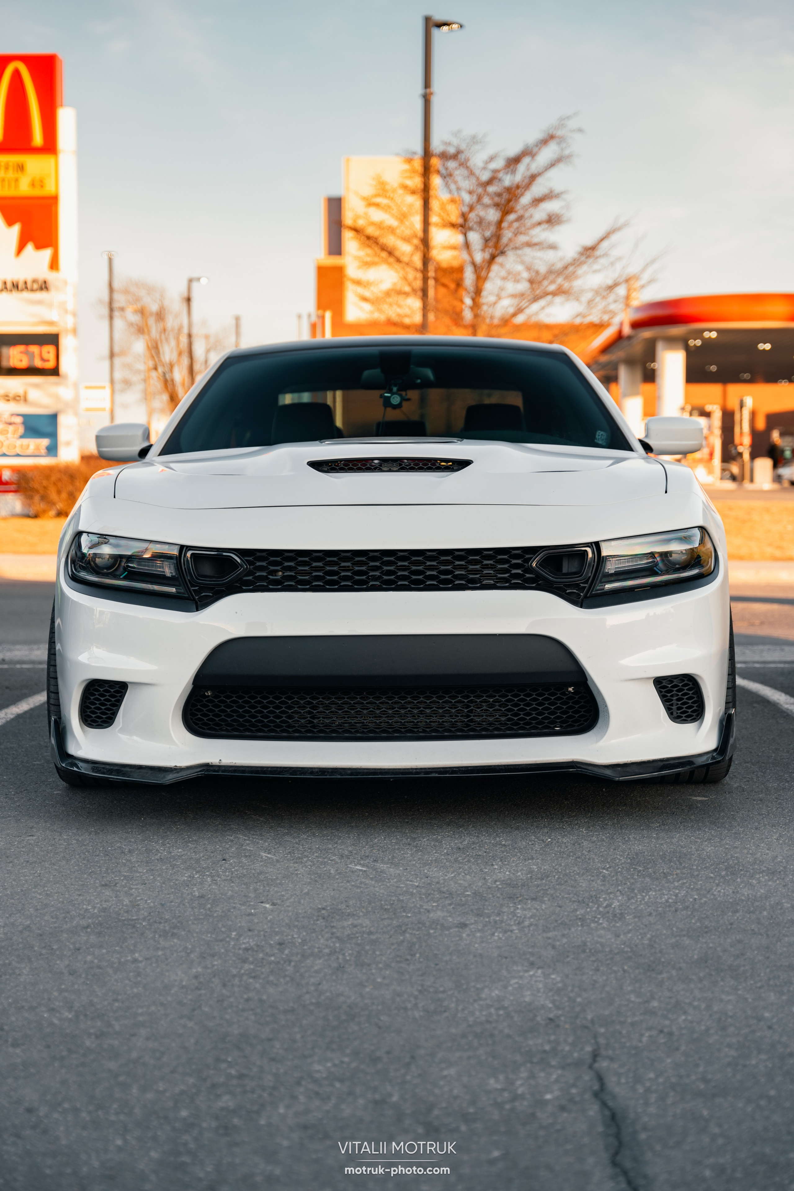 Rassemblement Dodge. Photographer in Paris — Vitalii Motruk