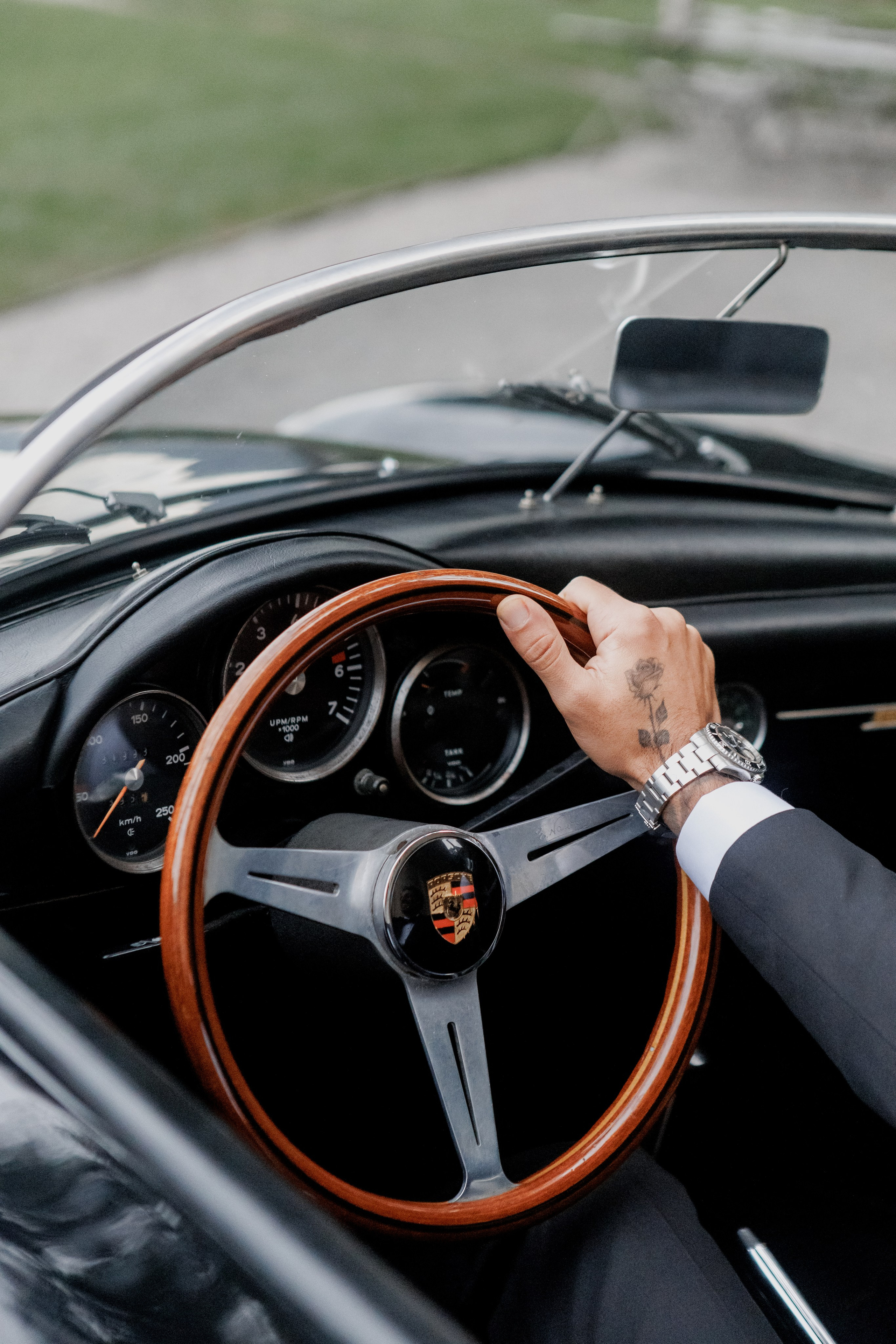 N & A — Como, Italy. Destination wedding photographer, based in Munich — Valeria Berk