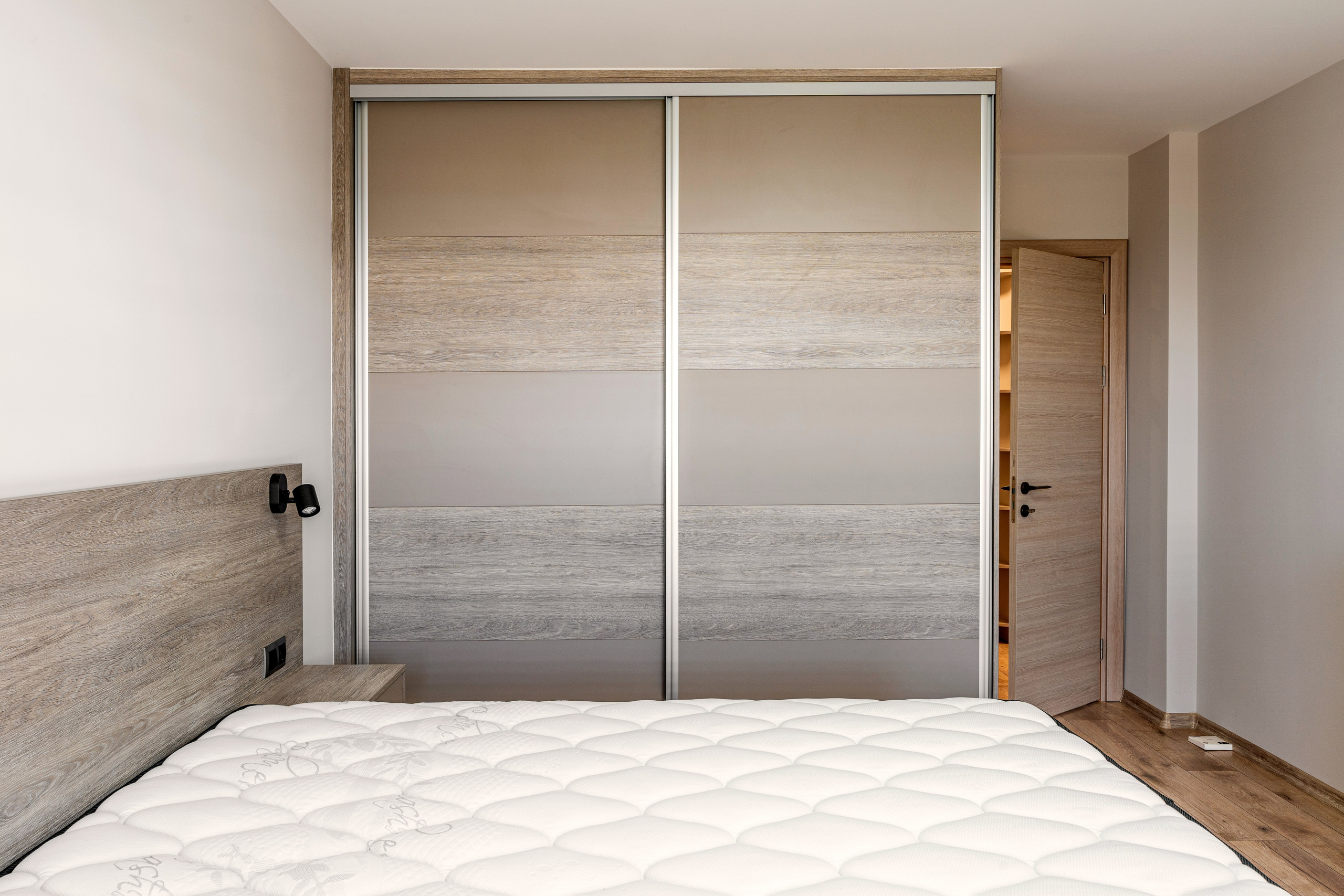 Апартаменти за Booking. Професионален фотограф в Пловдив и областта