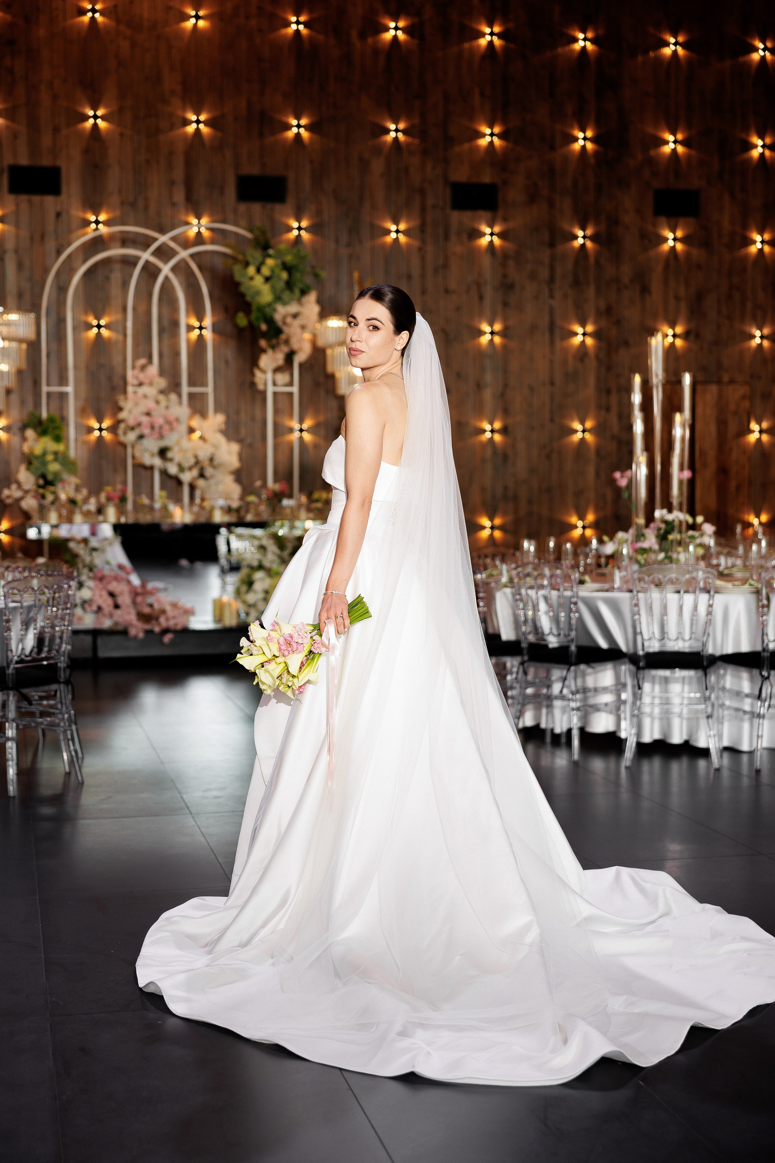 Gabriel & Evelina — Lago — Wedding Day. Servicii Foto și Video 067188353