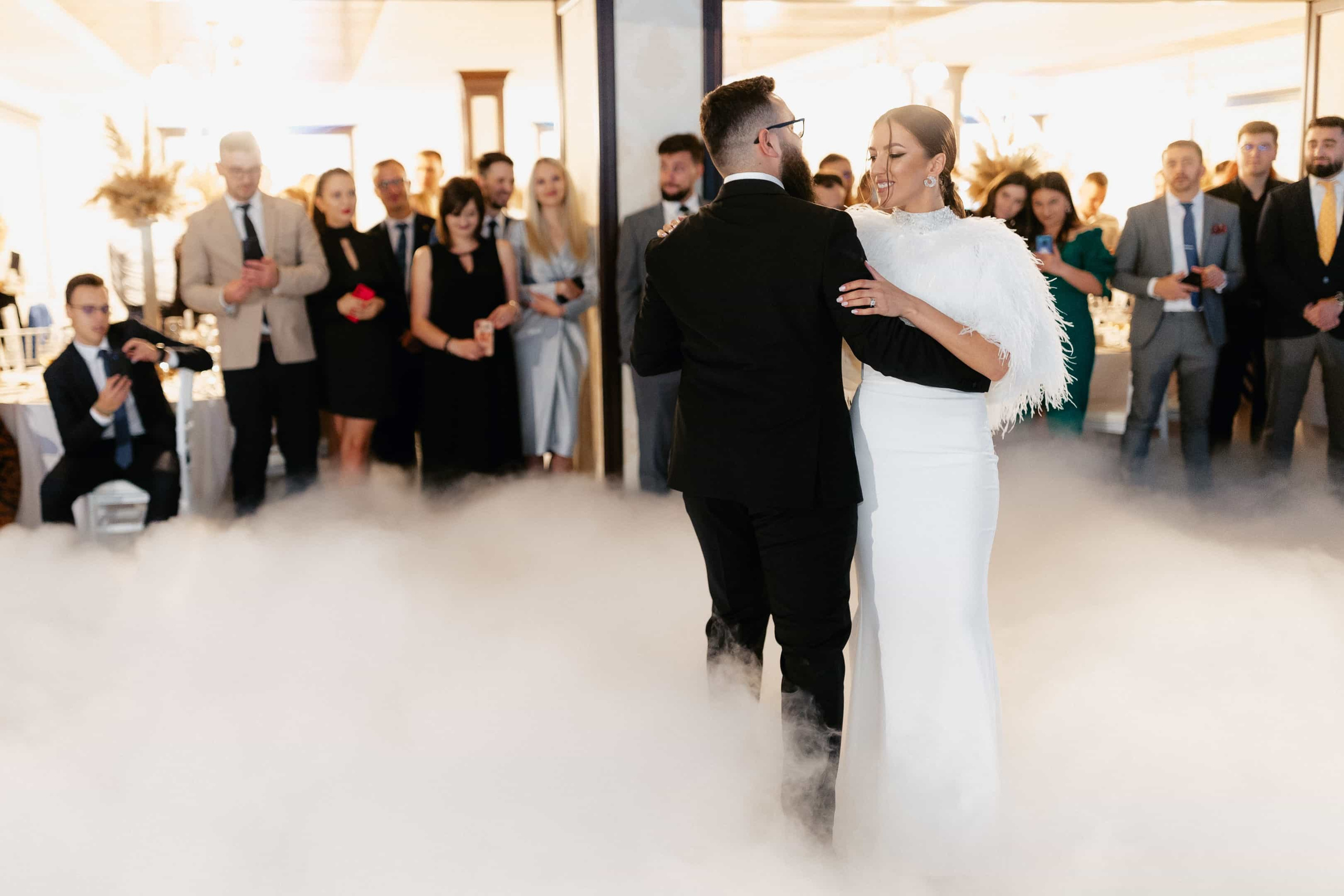 Stefanel & Elena. MovieFrames.ro