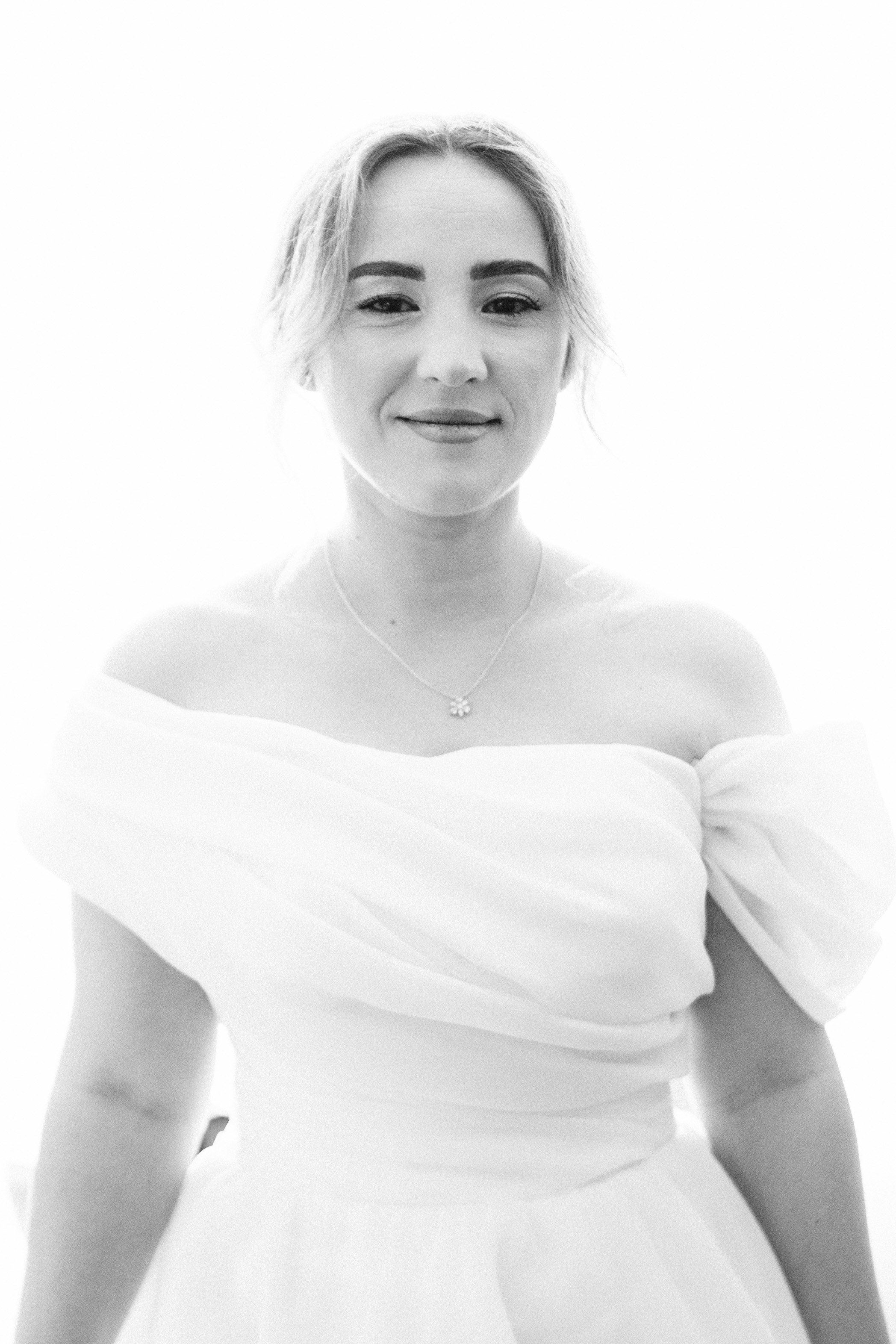 Alexandra + Andrei / Iasi. Foto-Video Nunta Iasi, Suceava, Bucuresti / Disponibilitate 2025 — 2026 — 2027