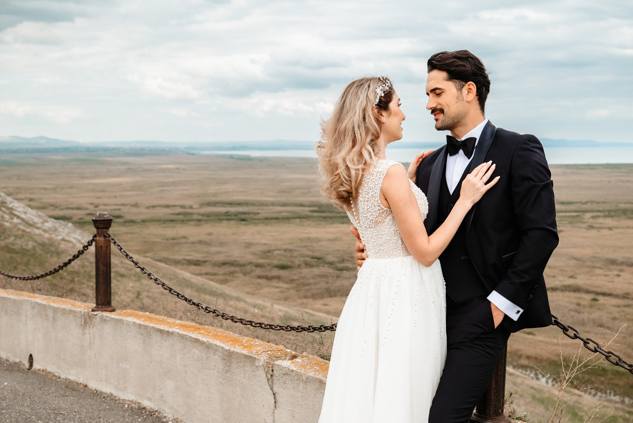 Alexandra & Robert. Www.besttalesstudio.com