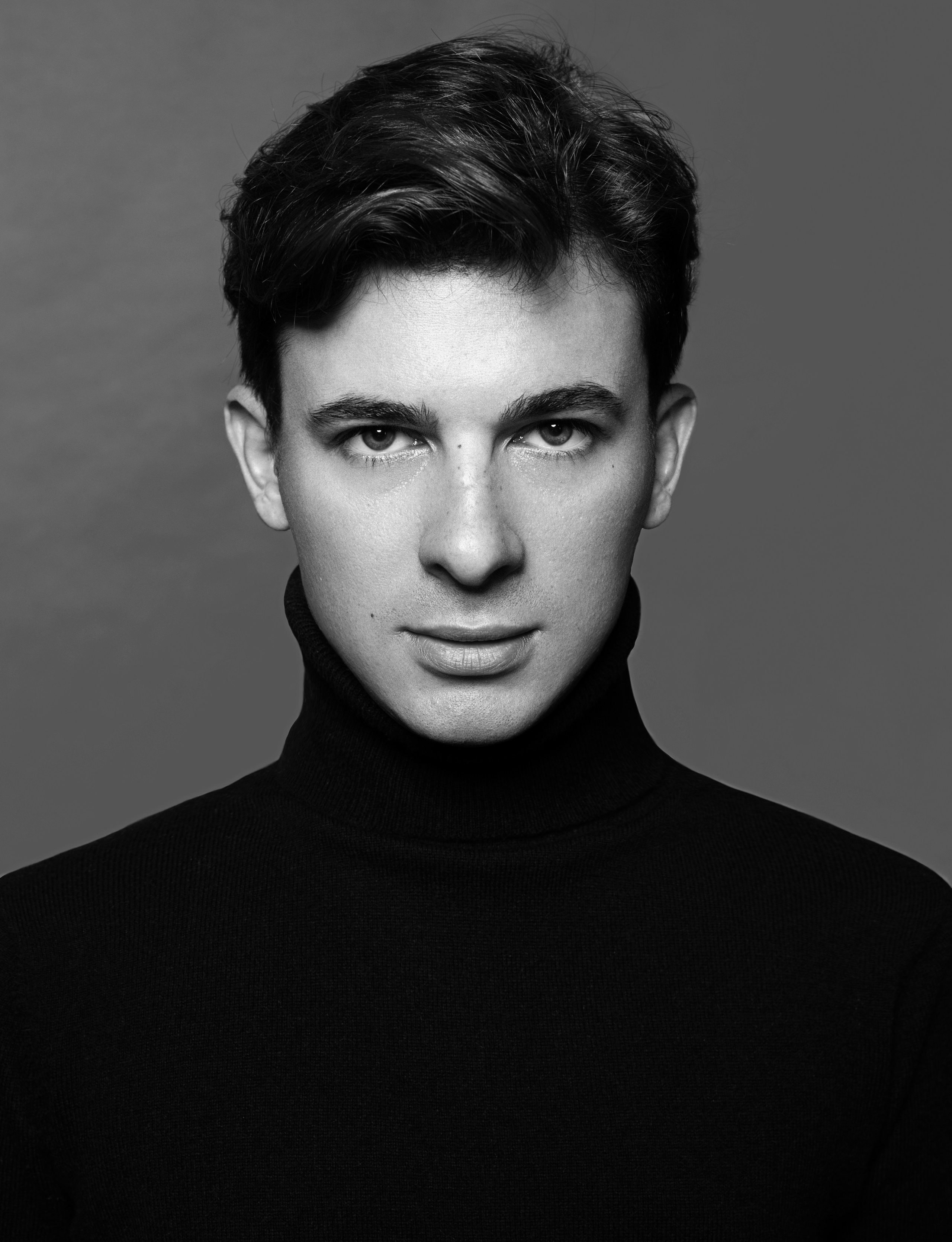 Portfolio. Worldwide Contemporary Photographer