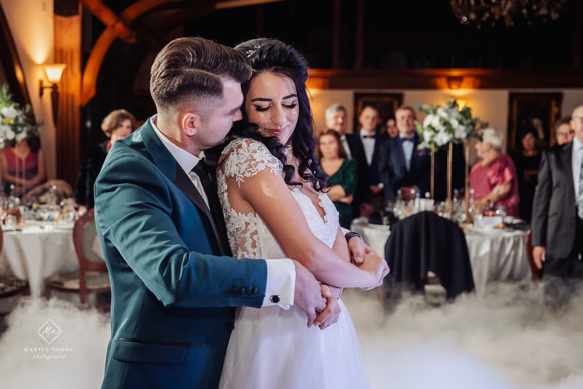 Elena & Petrisor | Hotel Restaurant La Castel Iasi