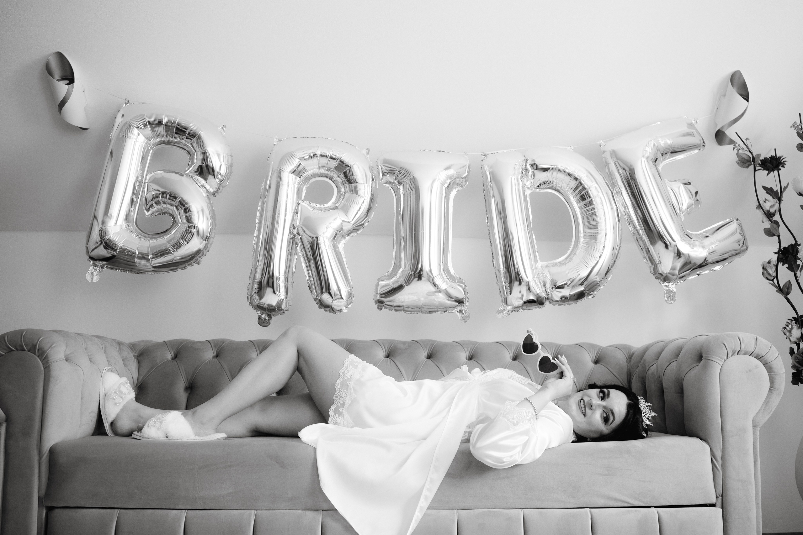 Documentary Weddings. Adrian Aioanei — Fotograf profesionist de nuntă în Iași, Suceava și București. Specializat în evenimente, portrete și fine art