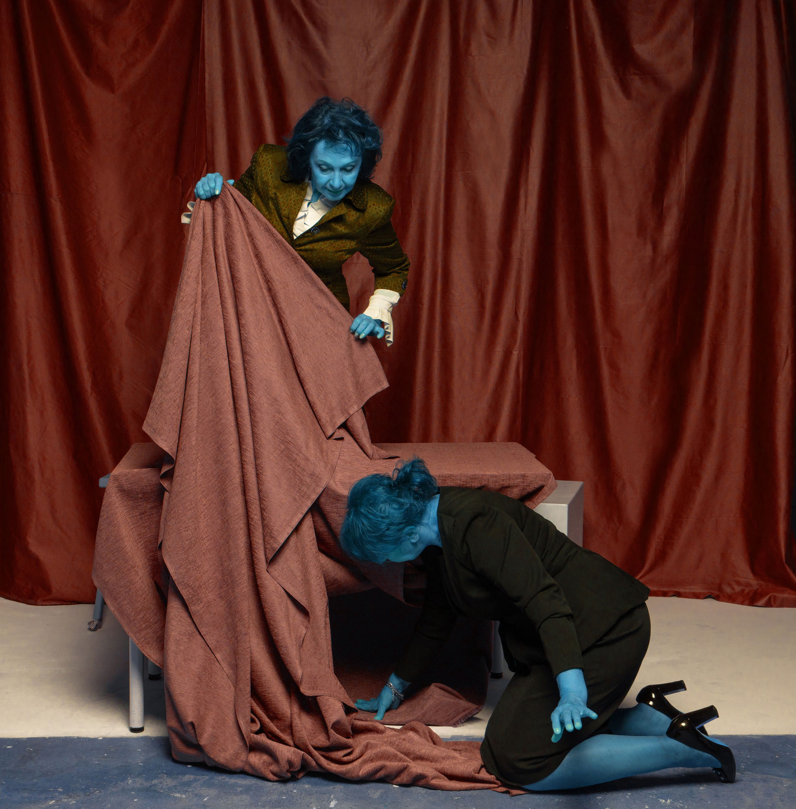 COMMERCIAL. Irène Shkoda