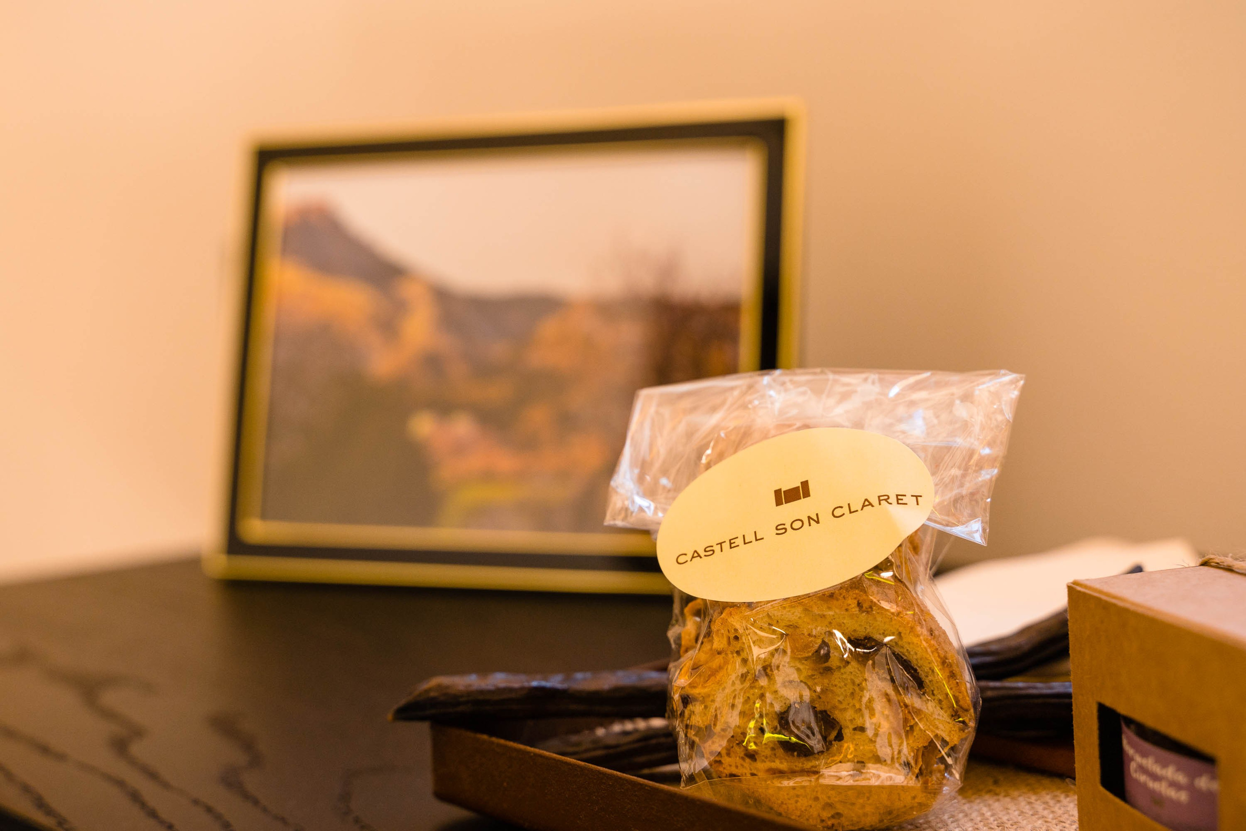 Fotografía comercial de habitaciones en Hotel Son Claret. Mallorca Wedding, Corporate & Social Photographer