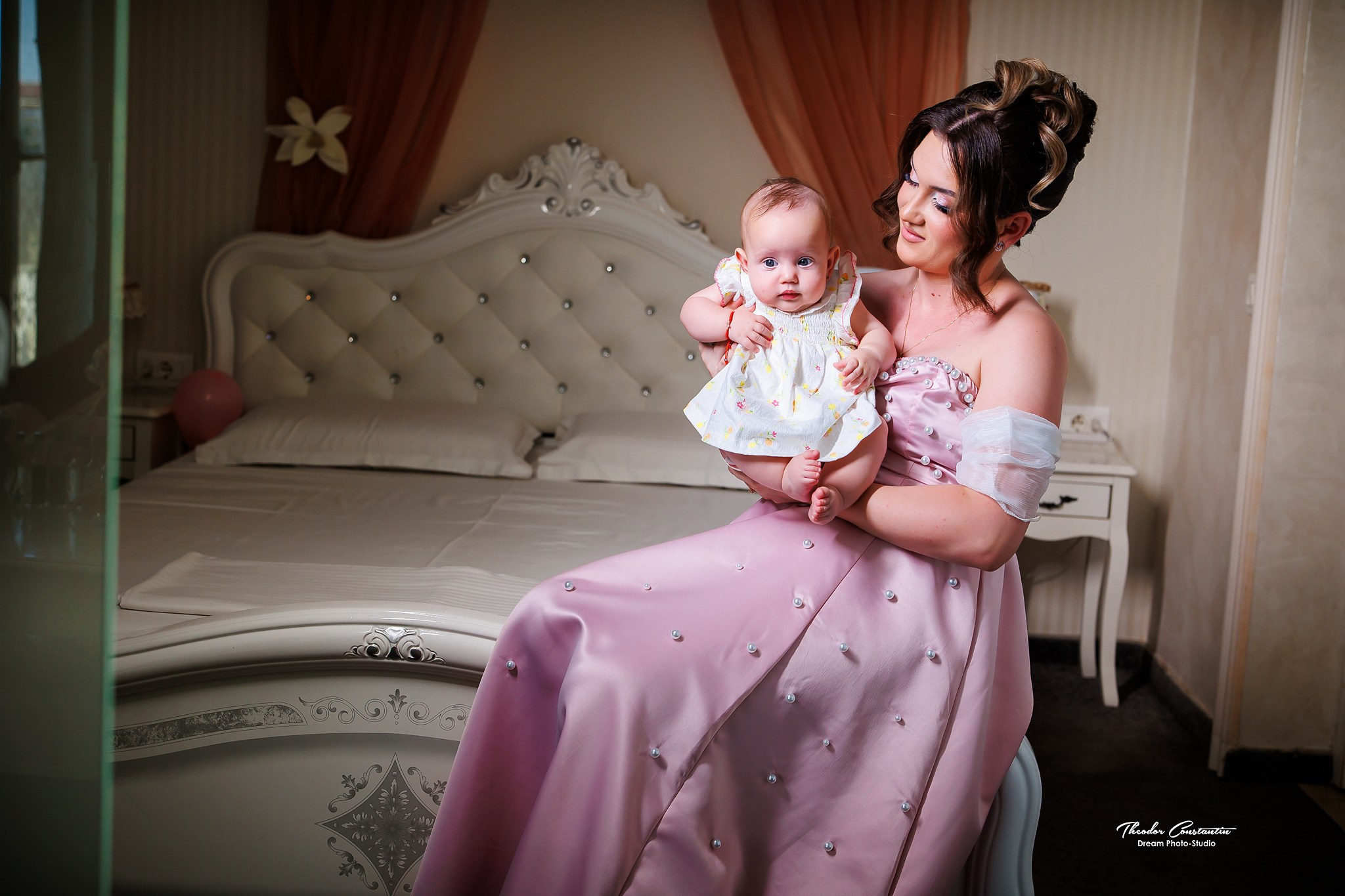 Botez. Dream Studio Galați – ședințe foto profesionale pentru familie, portrete și evenimente