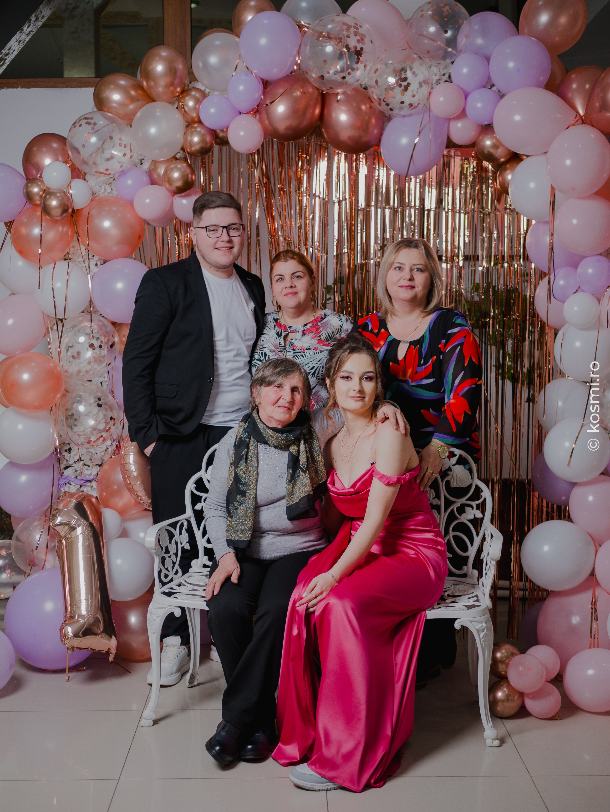 Majorat Andreea. Kosmi