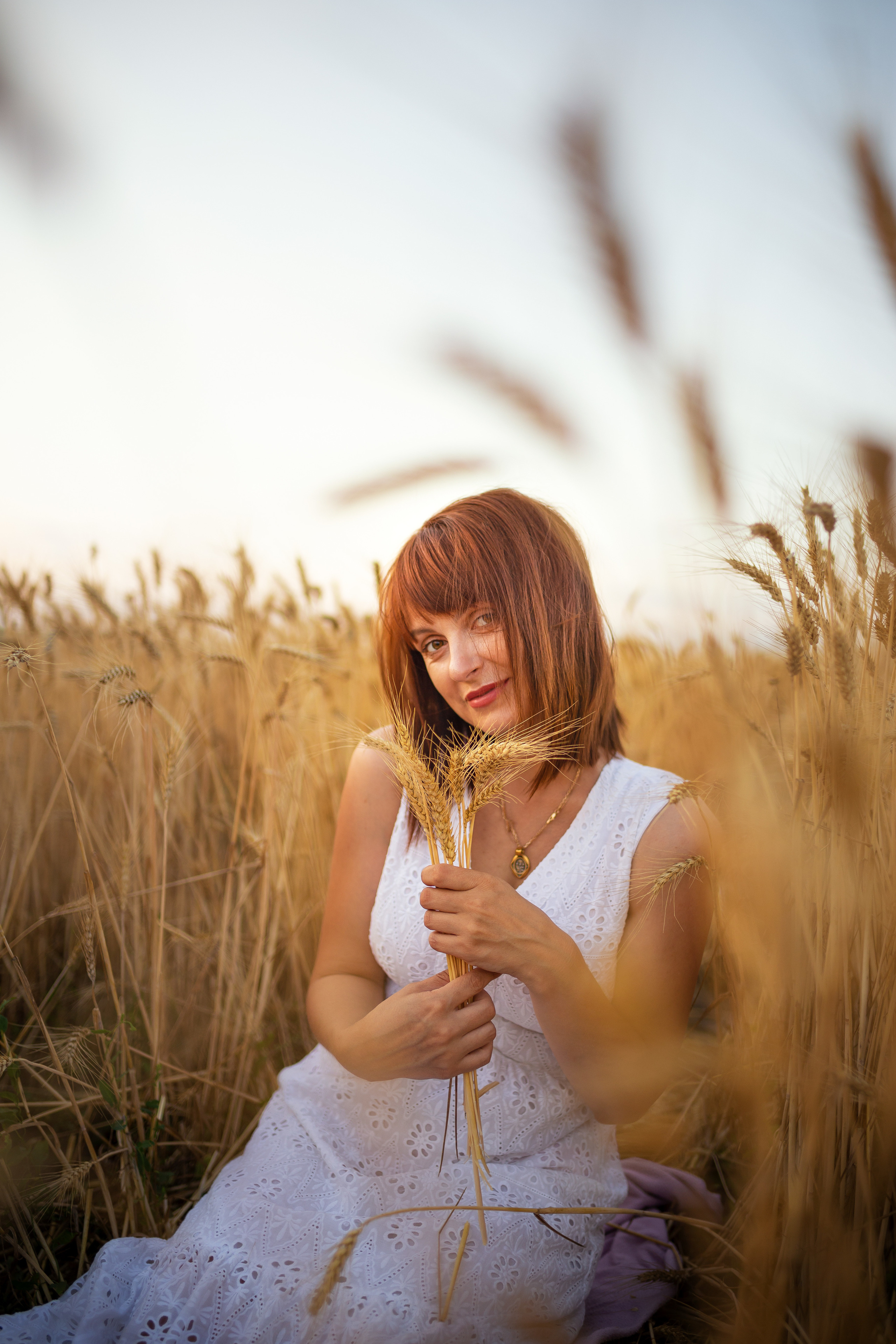 Фотосесия в лавандула,. Фотограф Бургас. Фотосесии в студио и на открито, портрети, заснемане