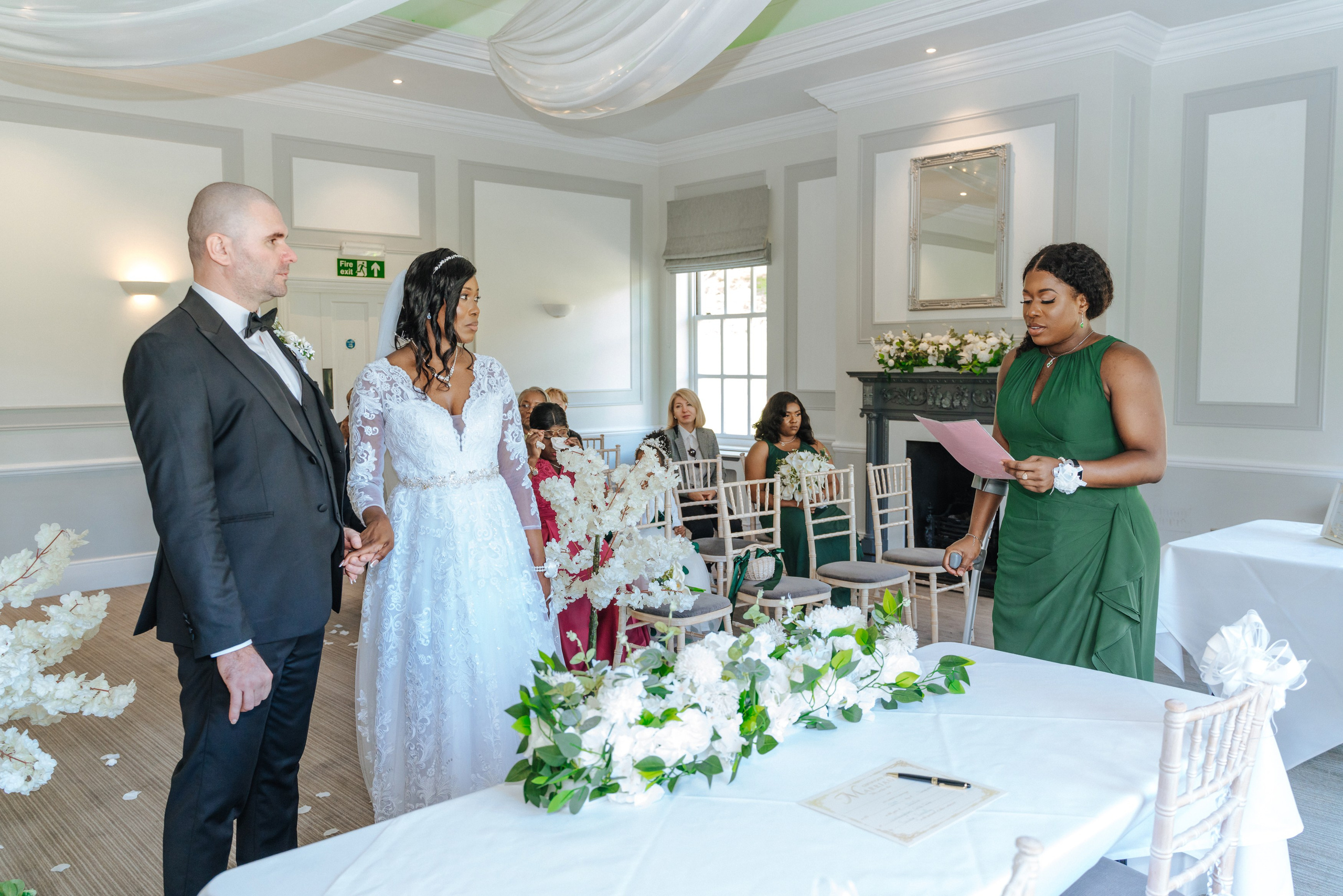 A wedding at Woldingham Golf Club, Woldingham Golf Club wedding, wedding photographer at Woldingham Golf Club