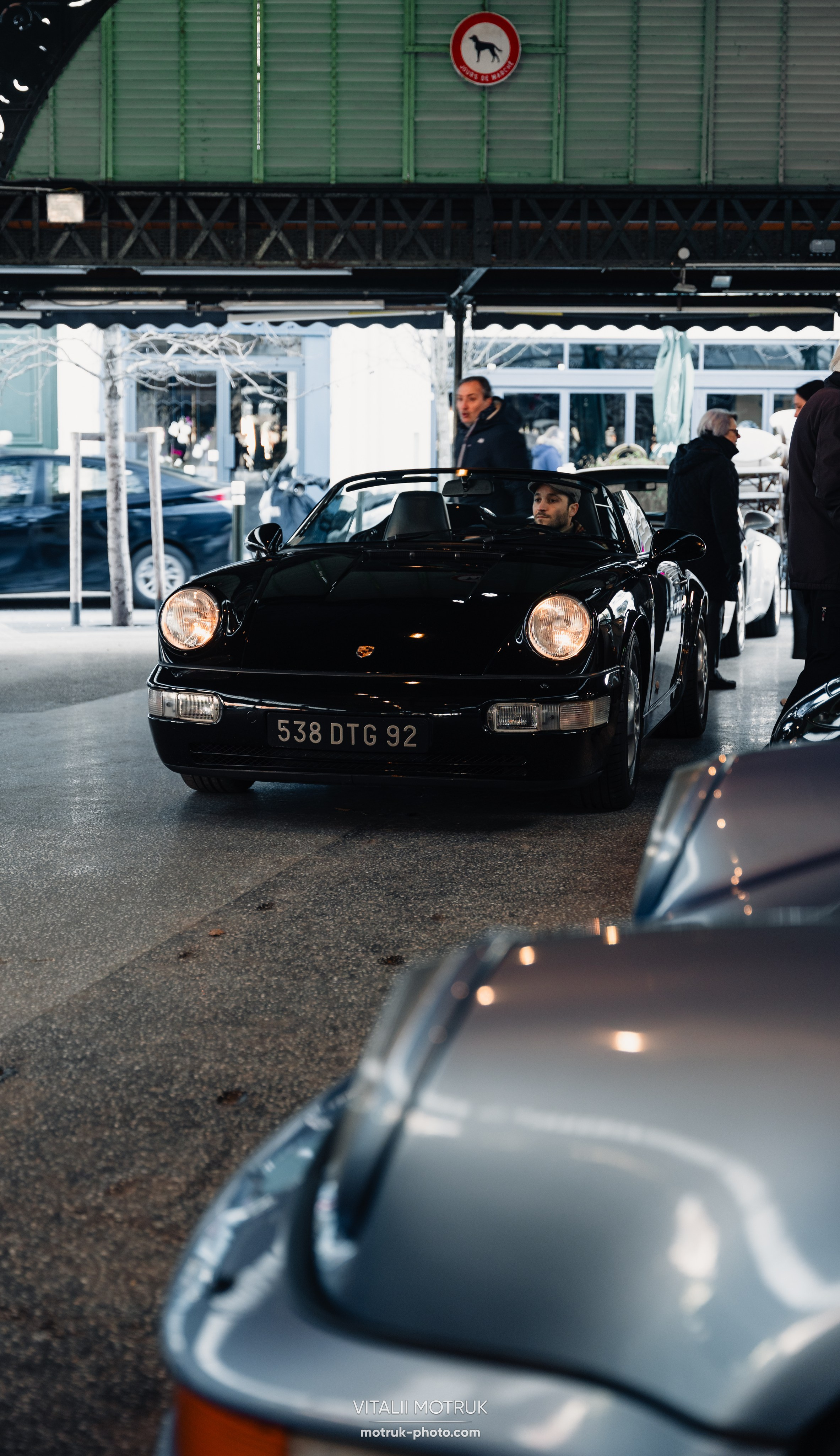 Rassemblement Colombes 16 fevrier 2025. Photographe de voitures à Paris — Vitalii Motruk