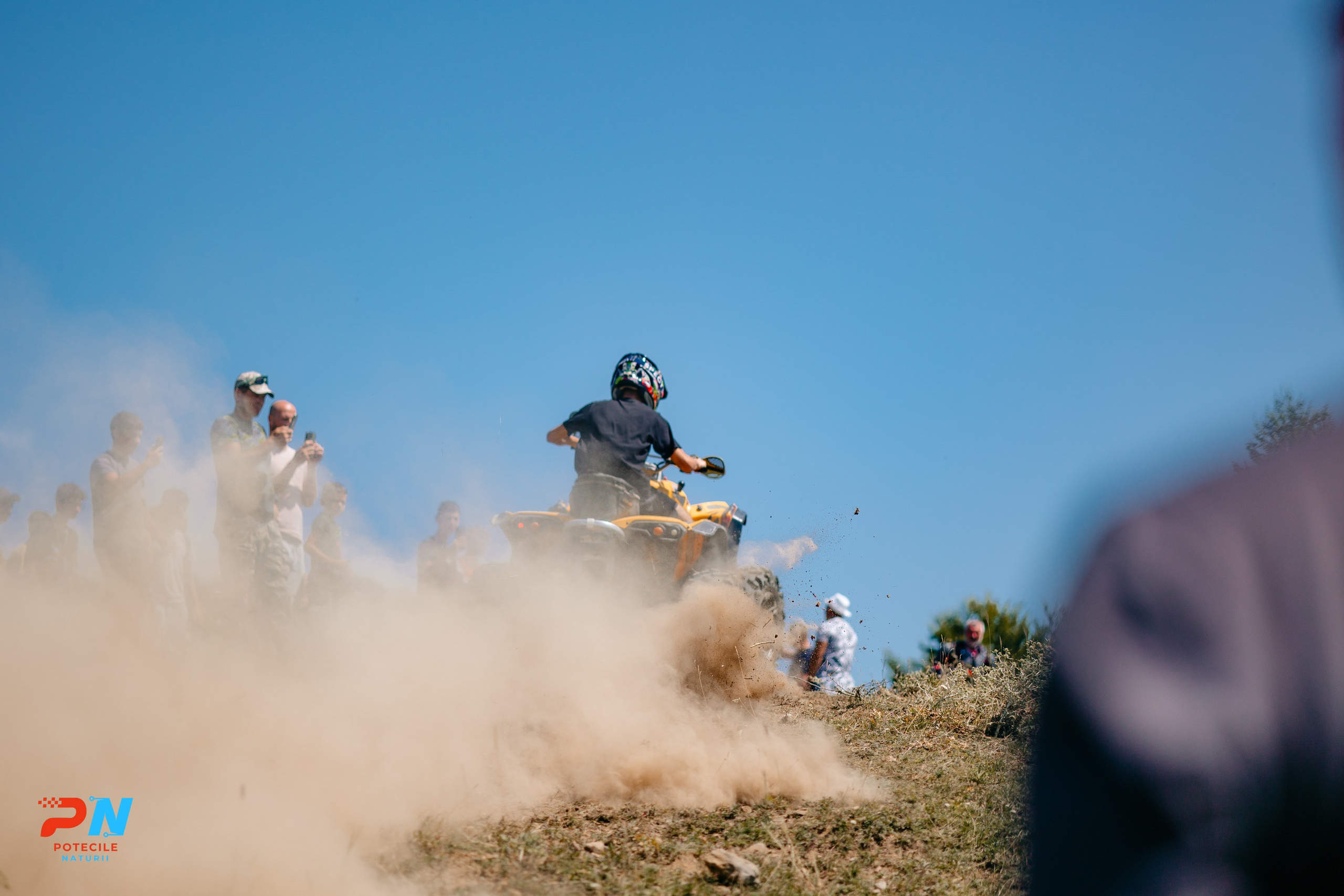 Potecile Naturii 2025. Raw Studio. Fotograful tau de nunta!