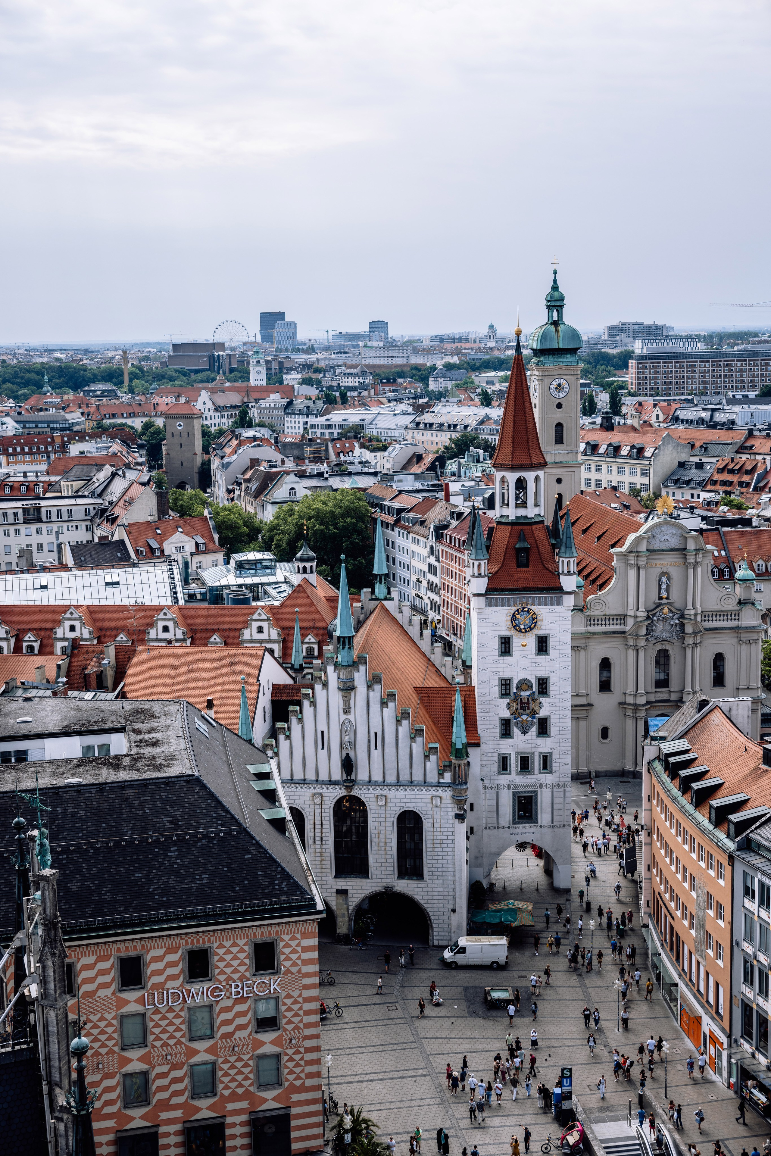 Verlobung Engagement. Hochzeitsfotograf München Taufe Familienfotograf Tanja Mauke